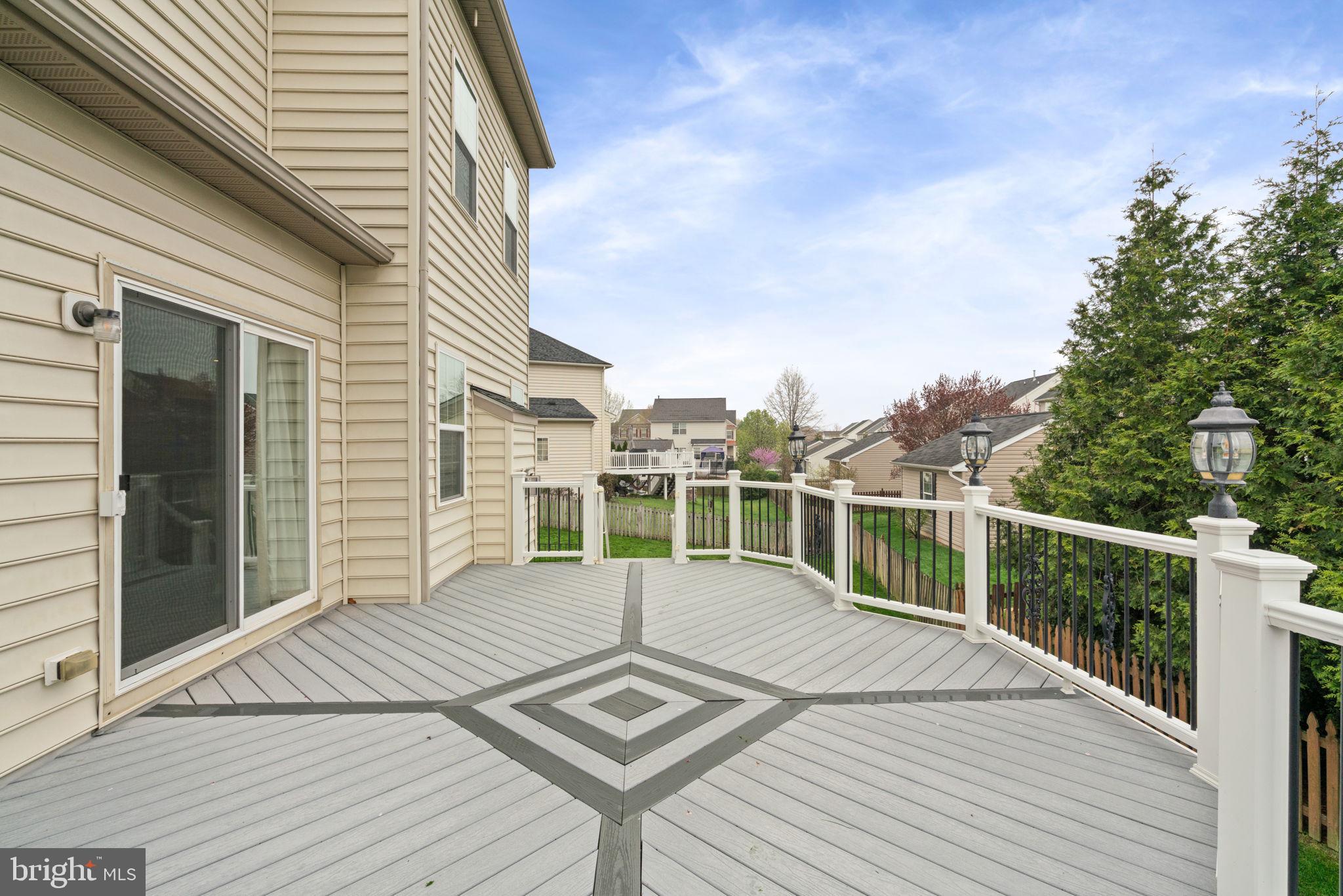 MEADOWS AT MORRIS FARM - Residential