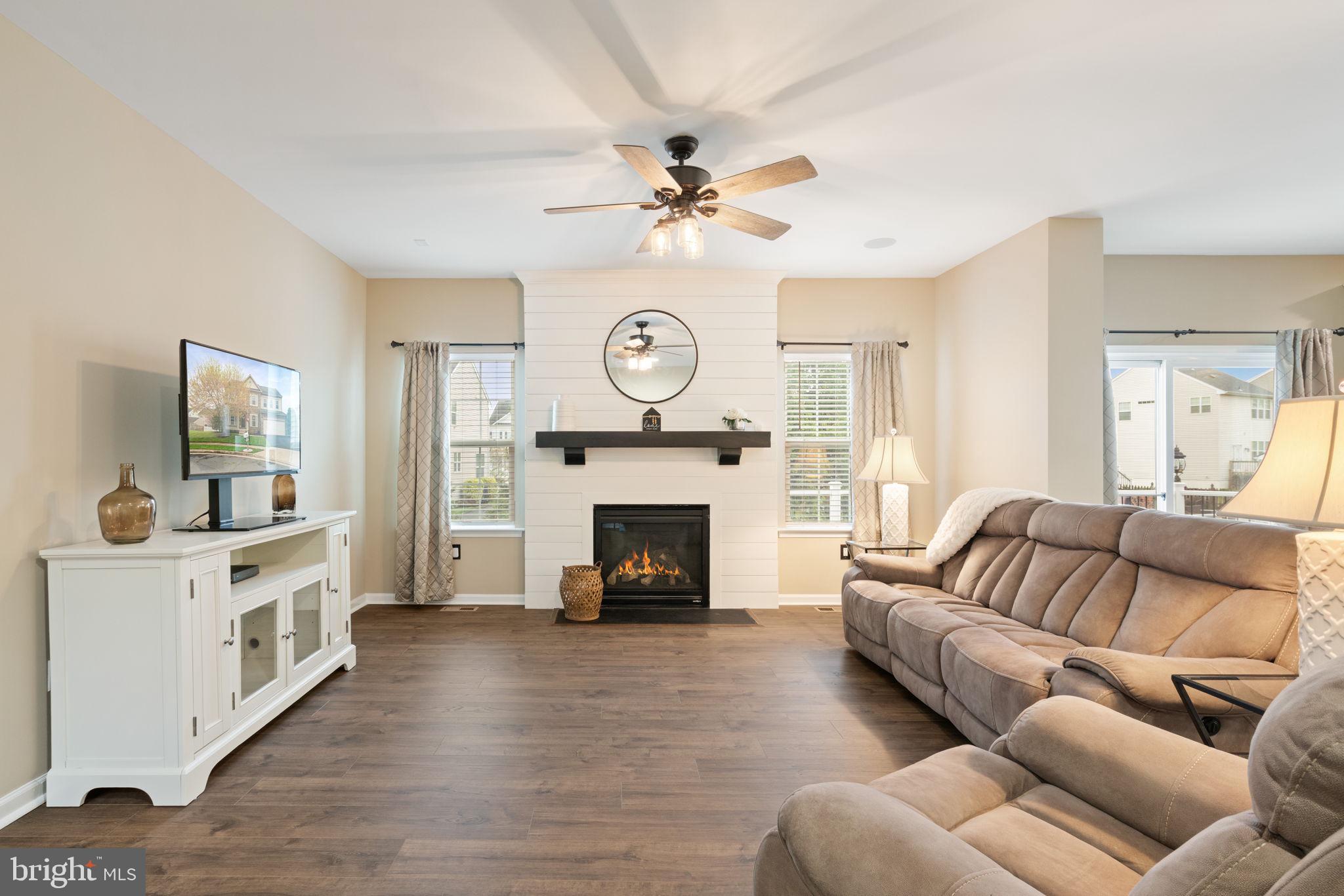 MEADOWS AT MORRIS FARM - Residential