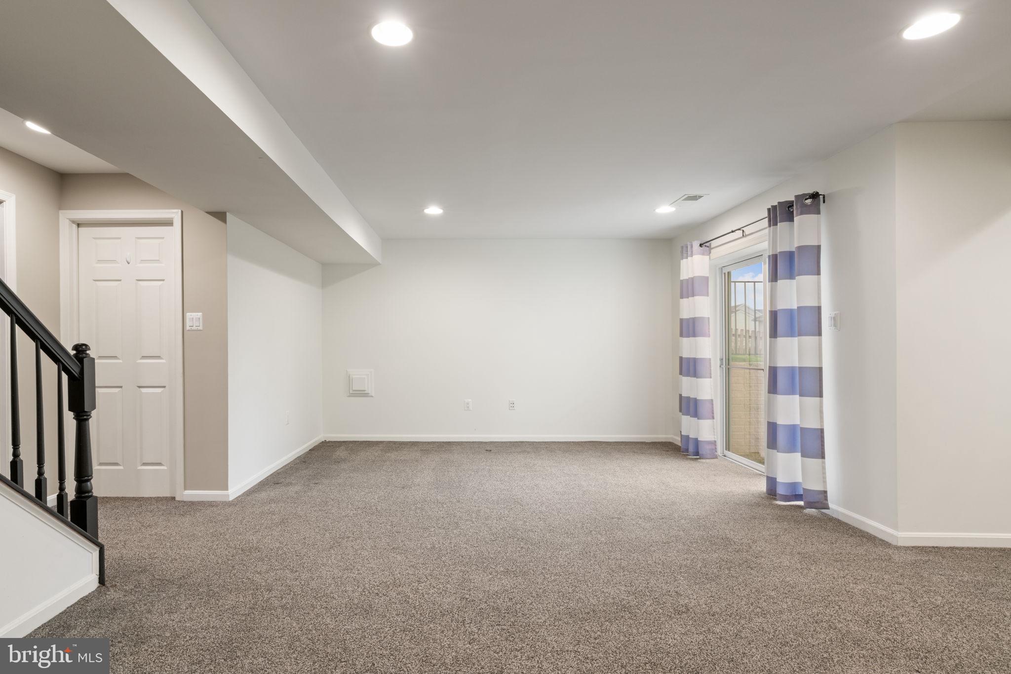 MEADOWS AT MORRIS FARM - Residential