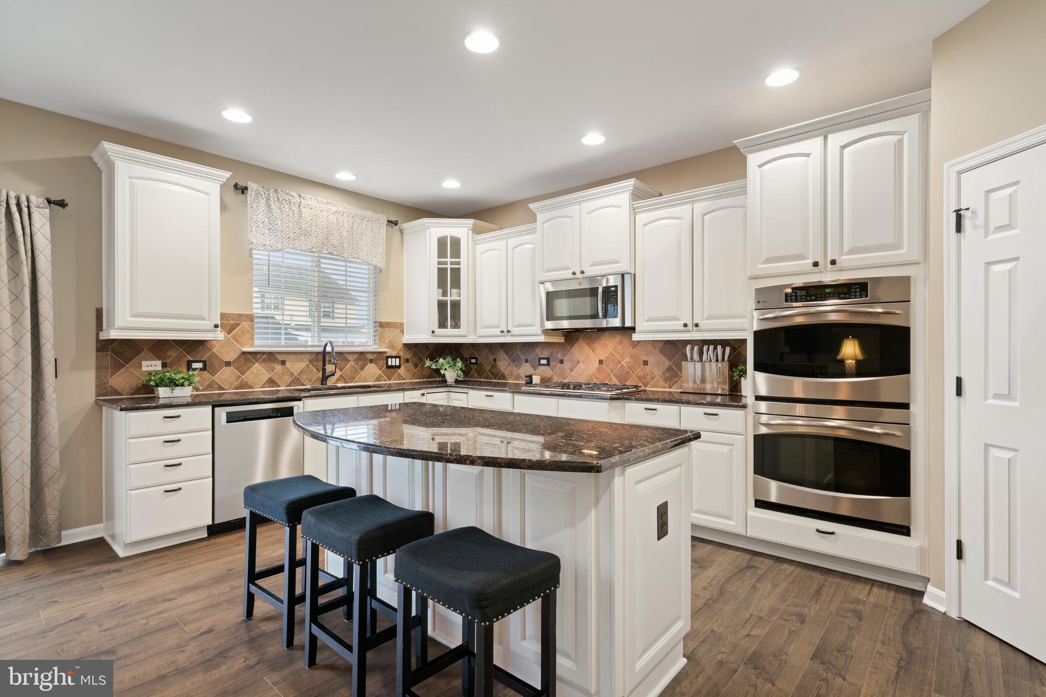 MEADOWS AT MORRIS FARM - Residential