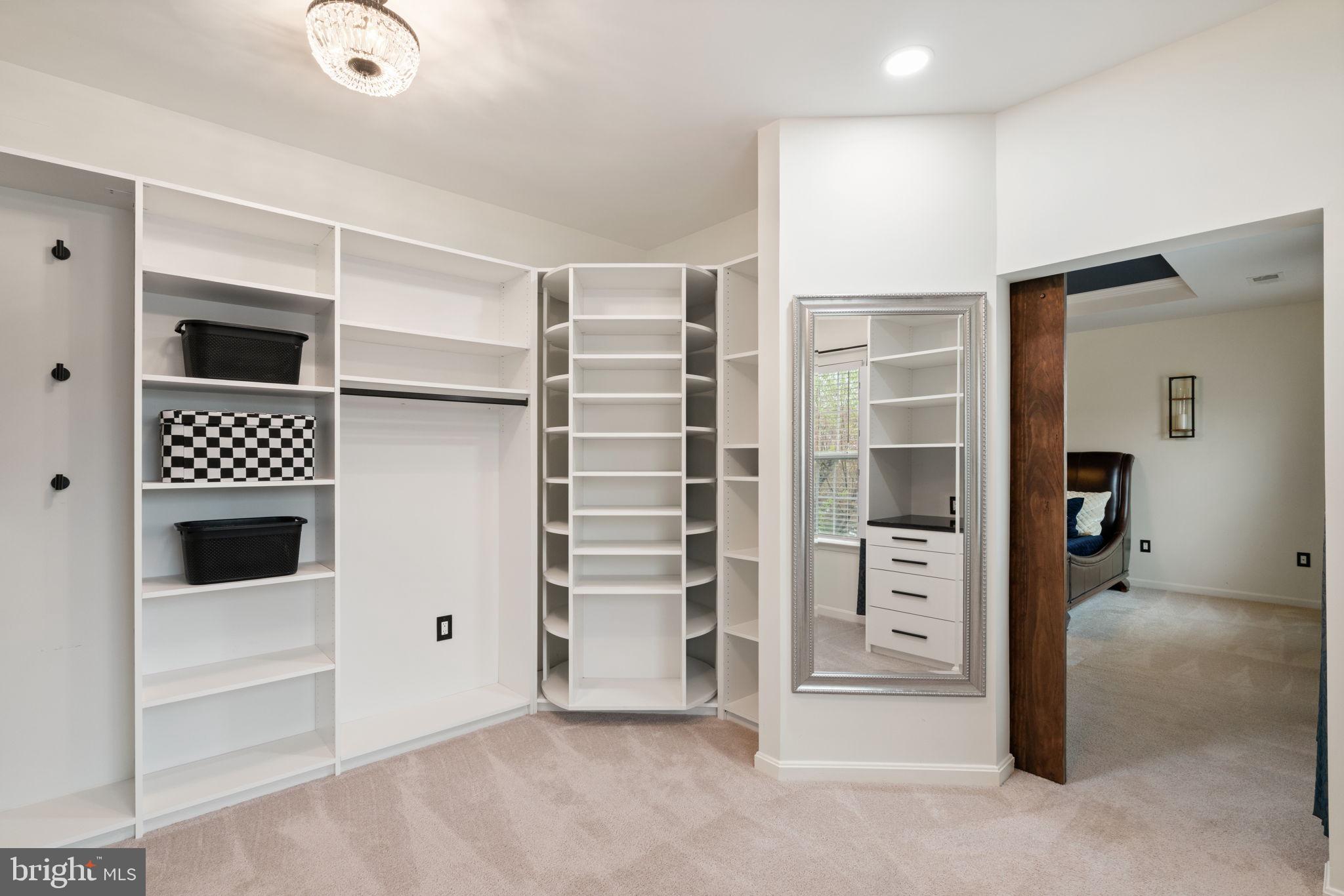 MEADOWS AT MORRIS FARM - Residential