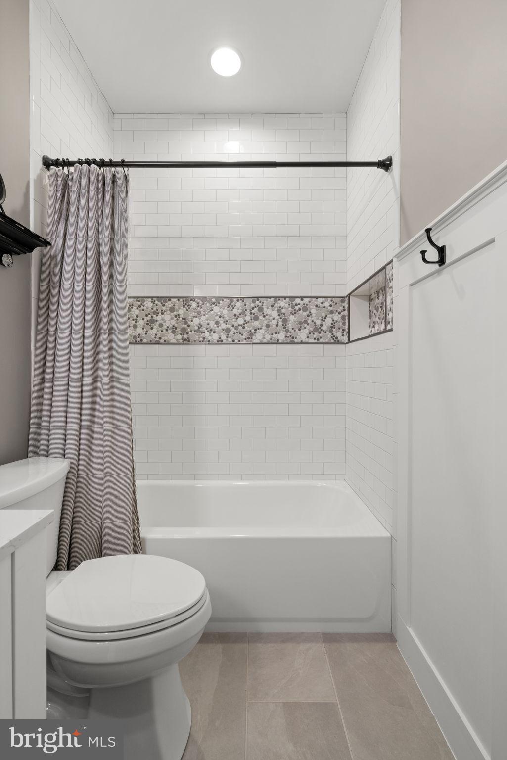 MEADOWS AT MORRIS FARM - Residential