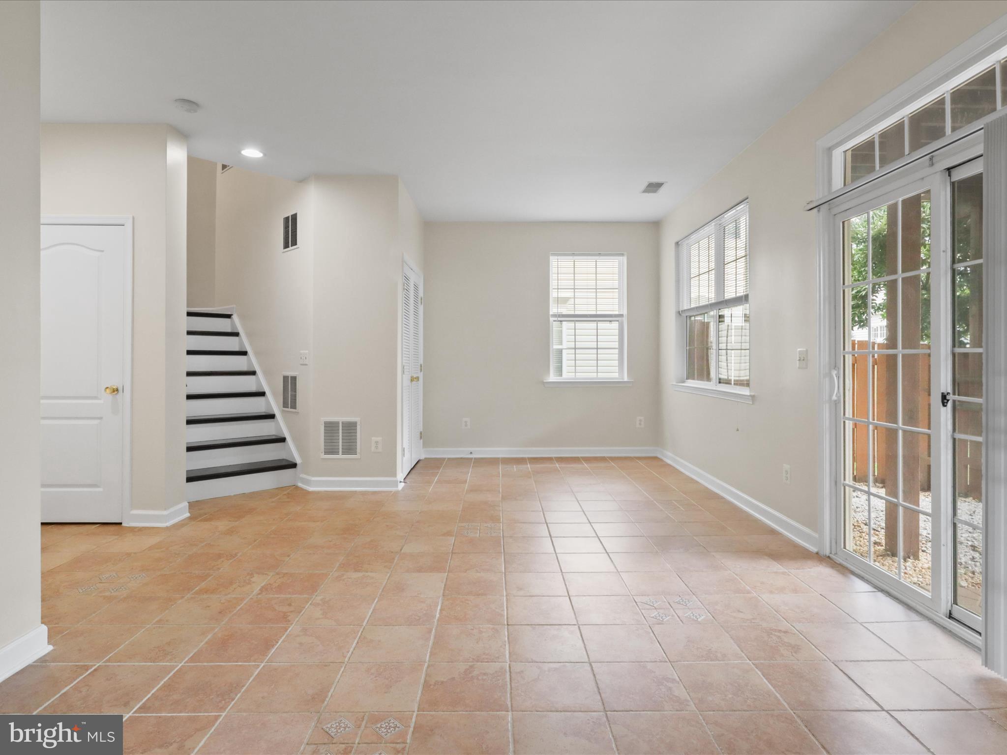 GROVE AT HUNTLEY MEADOWS - Residential