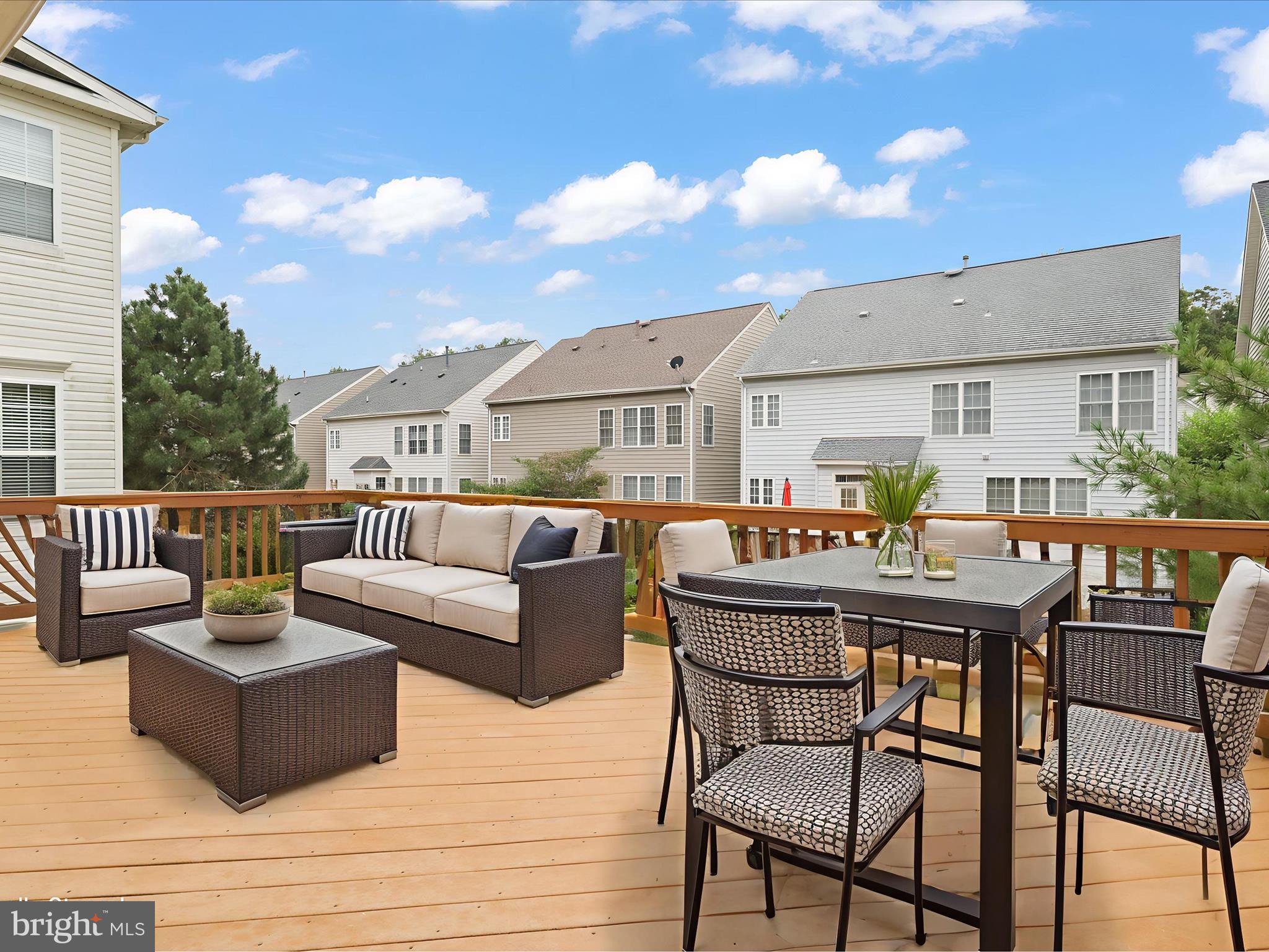 GROVE AT HUNTLEY MEADOWS - Residential