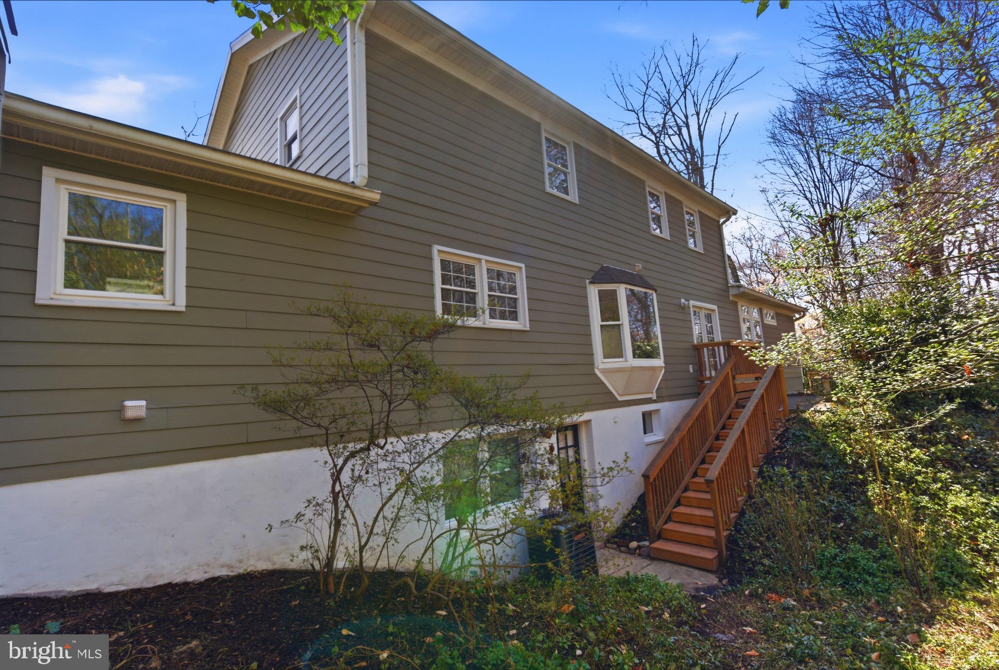 BARCROFT - Residential