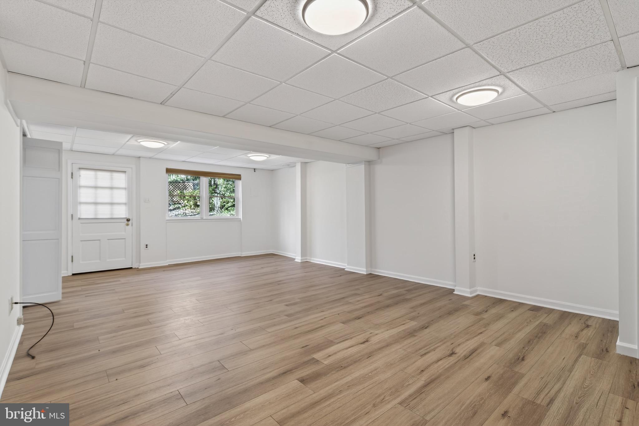 BARCROFT - Residential