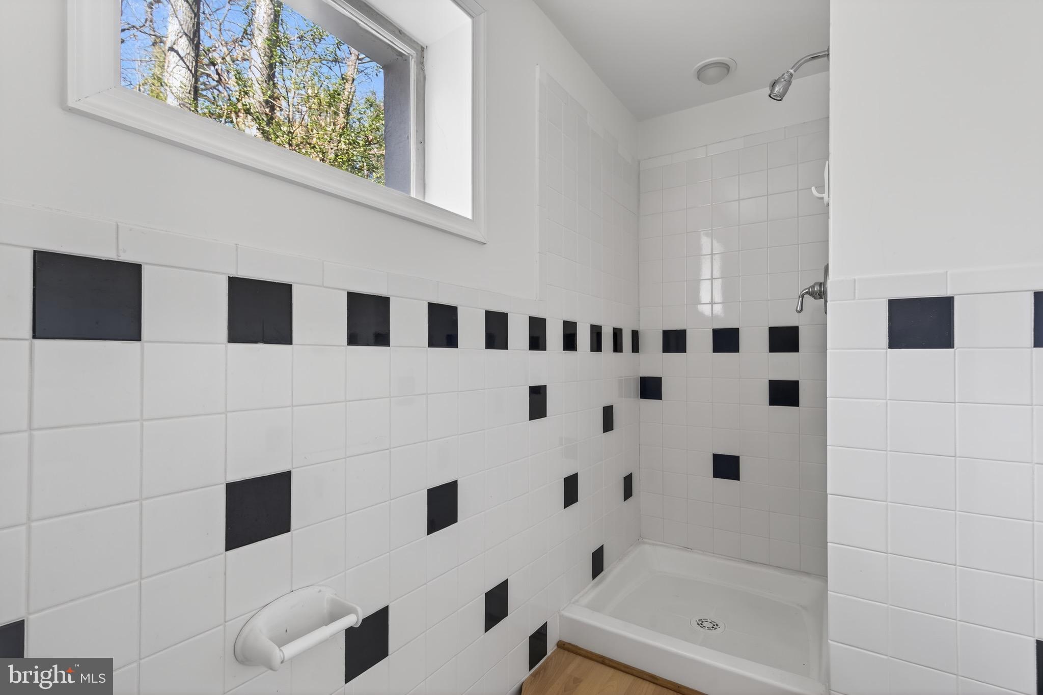 BARCROFT - Residential