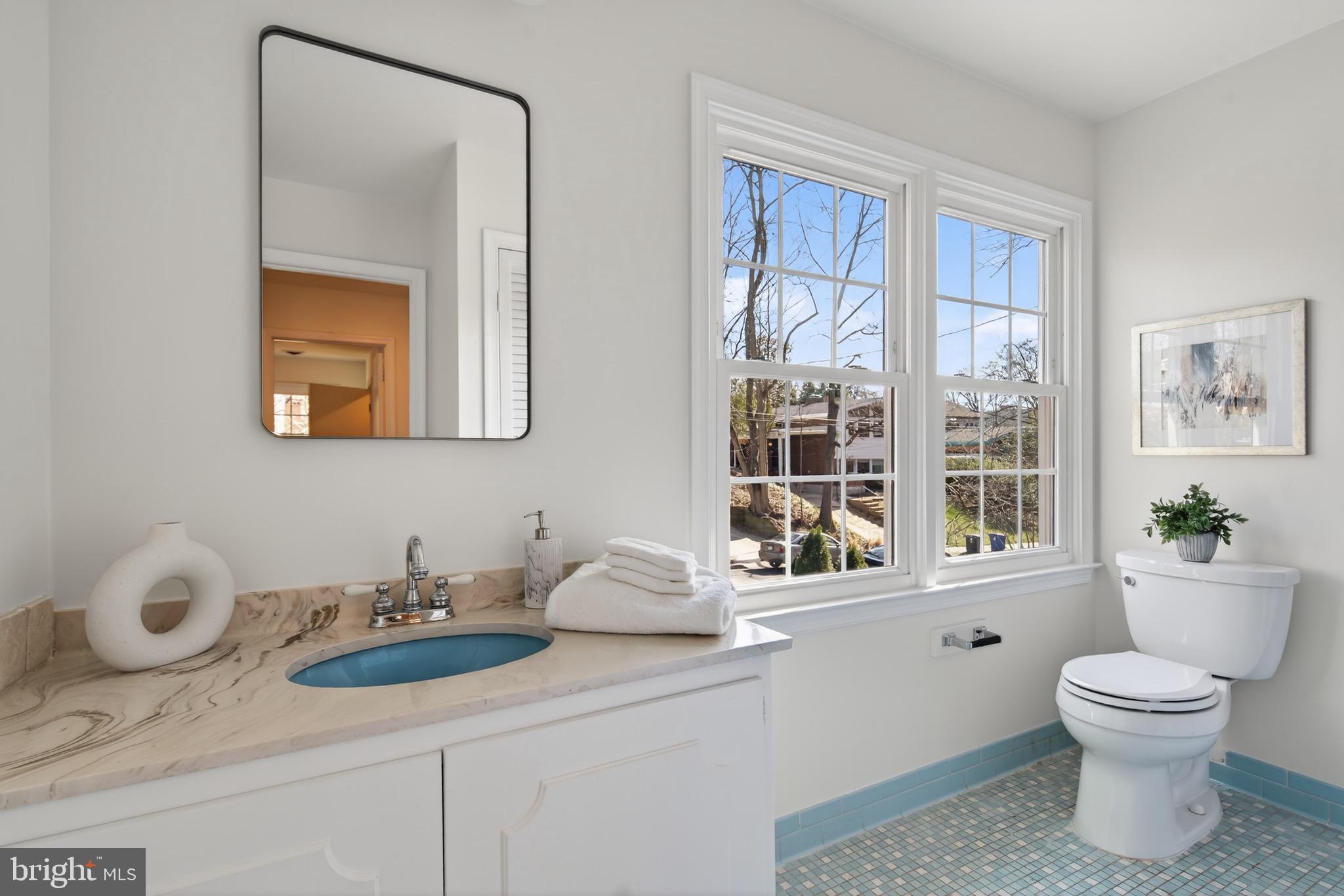 BARCROFT - Residential