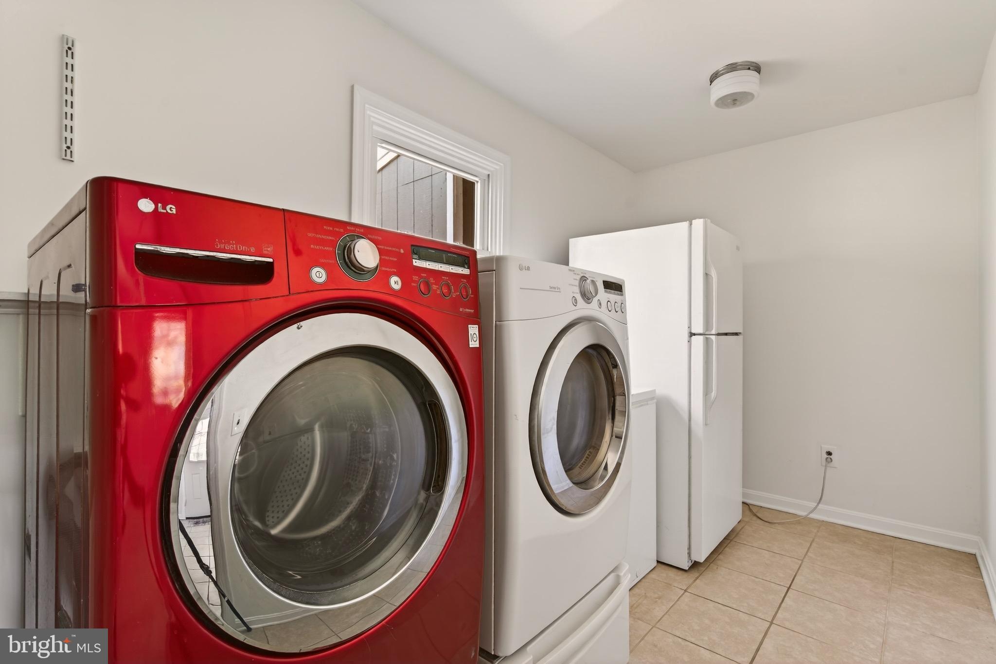 BARCROFT - Residential