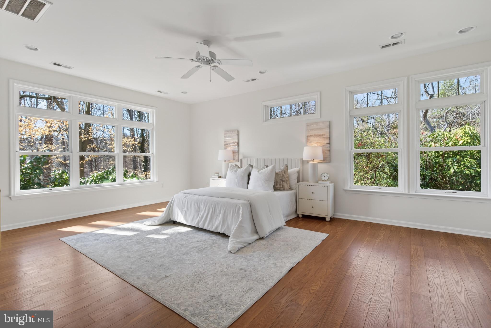 BARCROFT - Residential