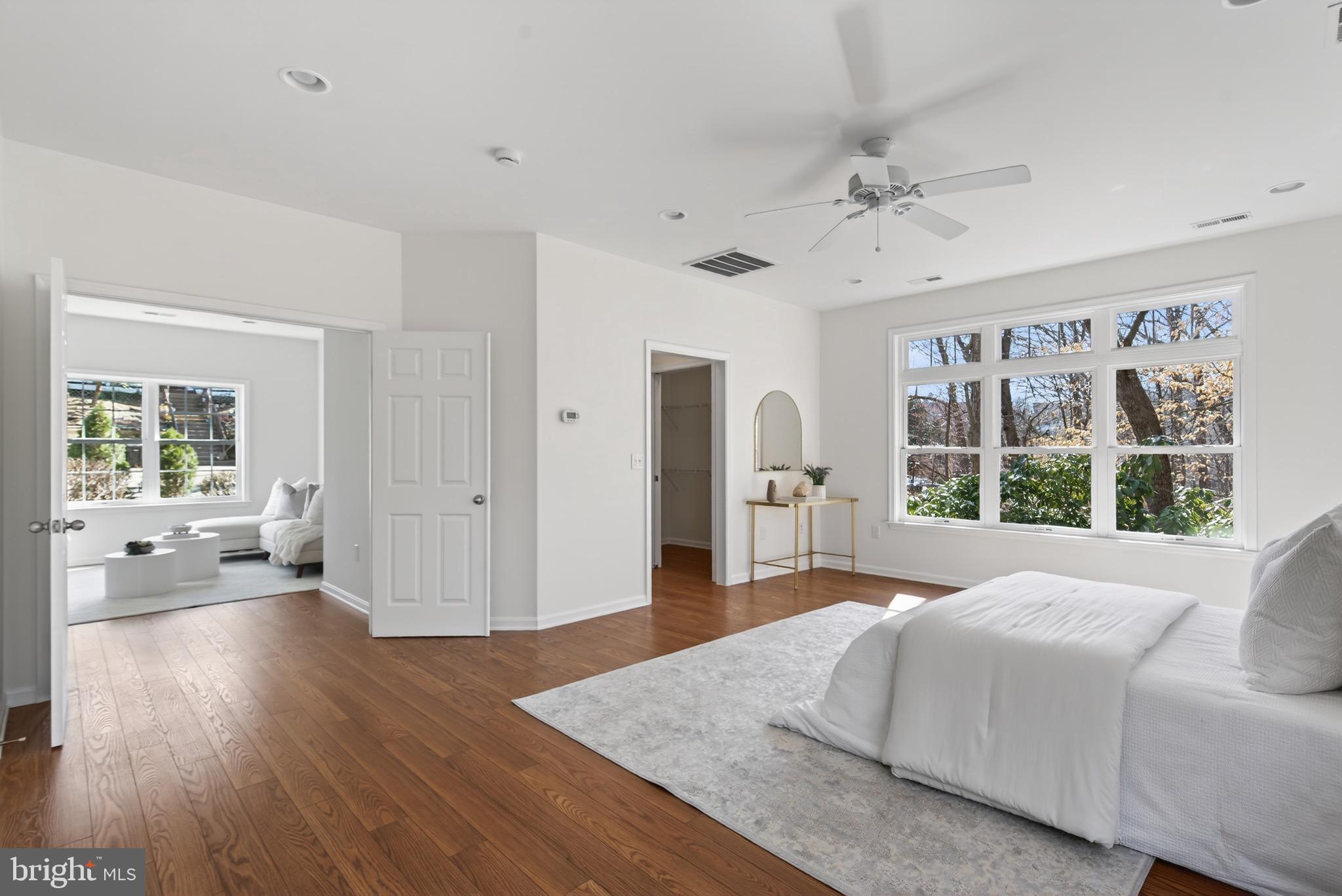 BARCROFT - Residential