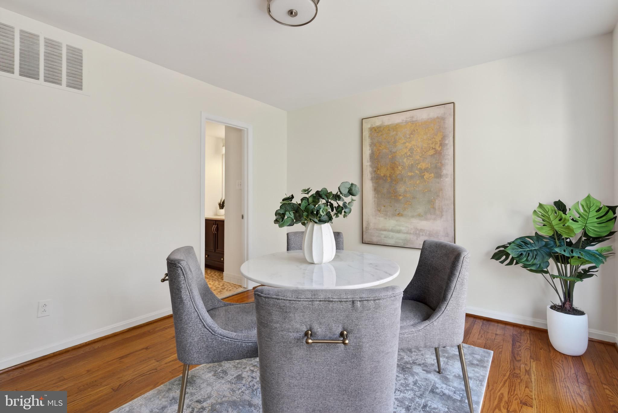 BARCROFT - Residential