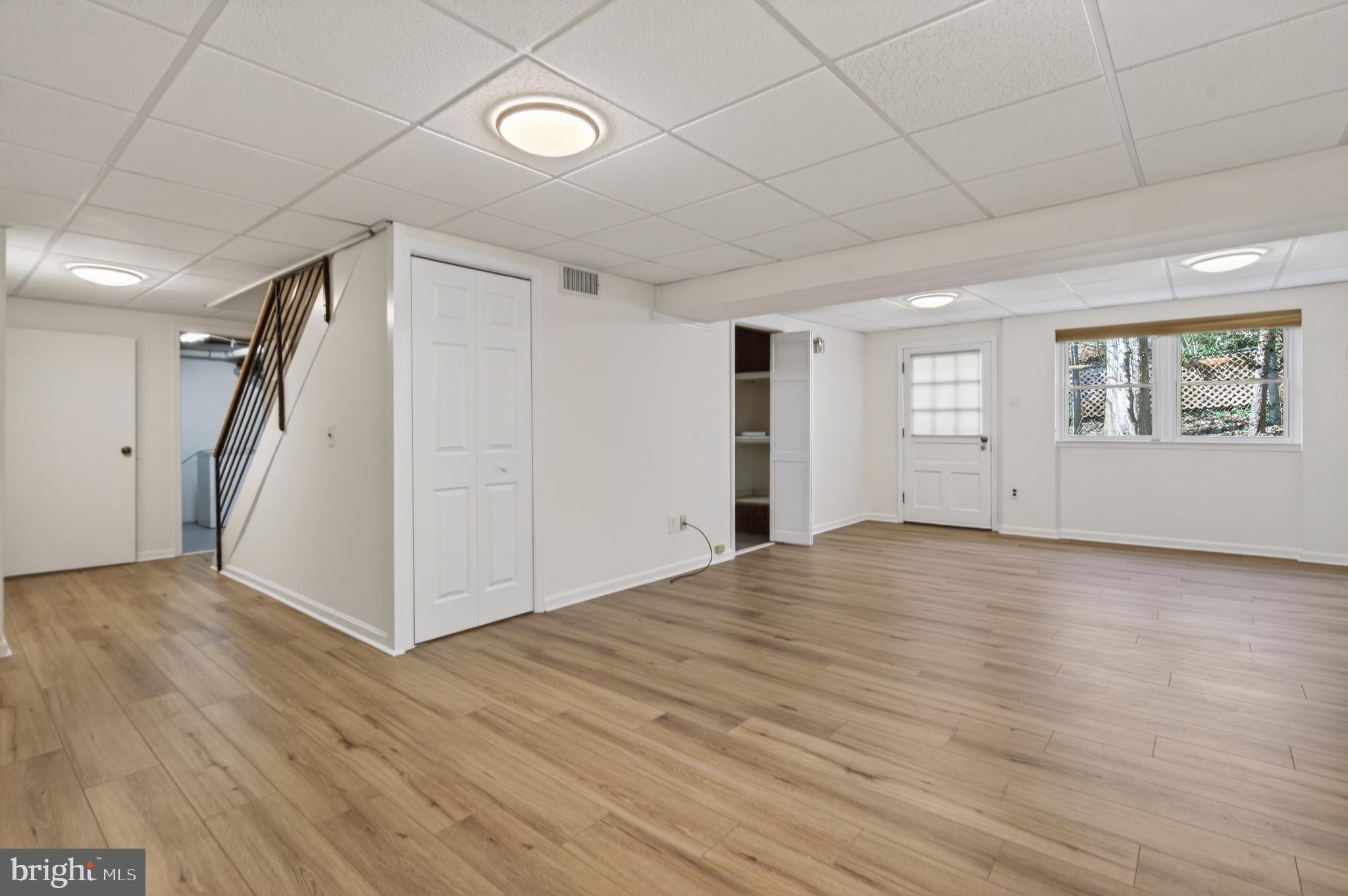 BARCROFT - Residential