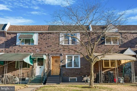 Townhouse For Sale - 412 Rively Avenue<br/> GLENOLDEN, PA 19036