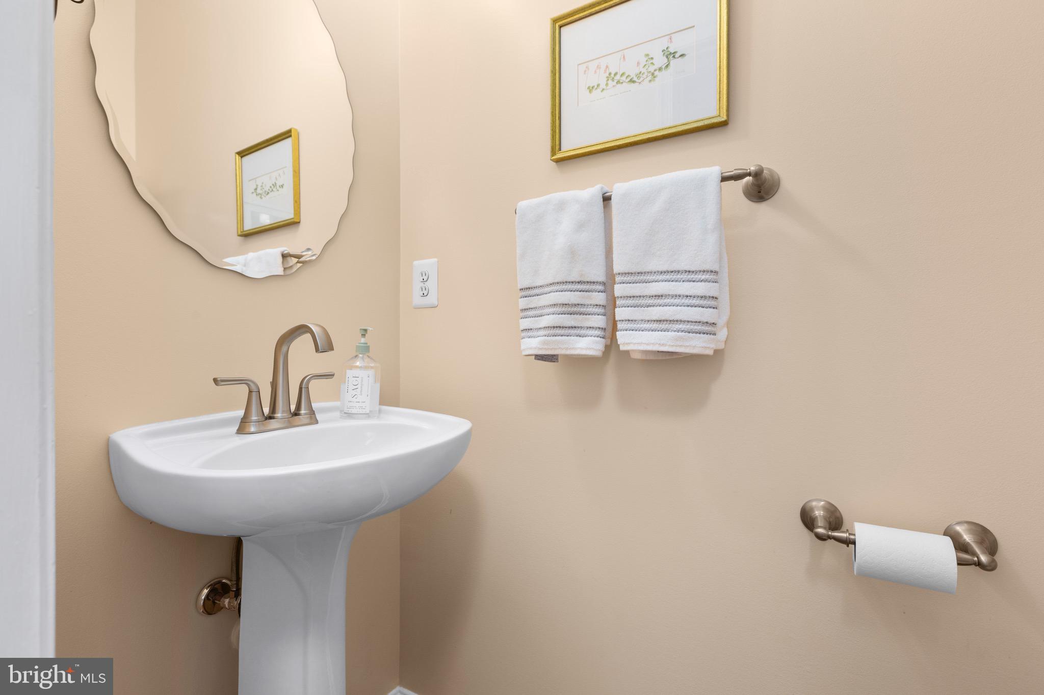 WOODS OF ABEL LAKE - Residential