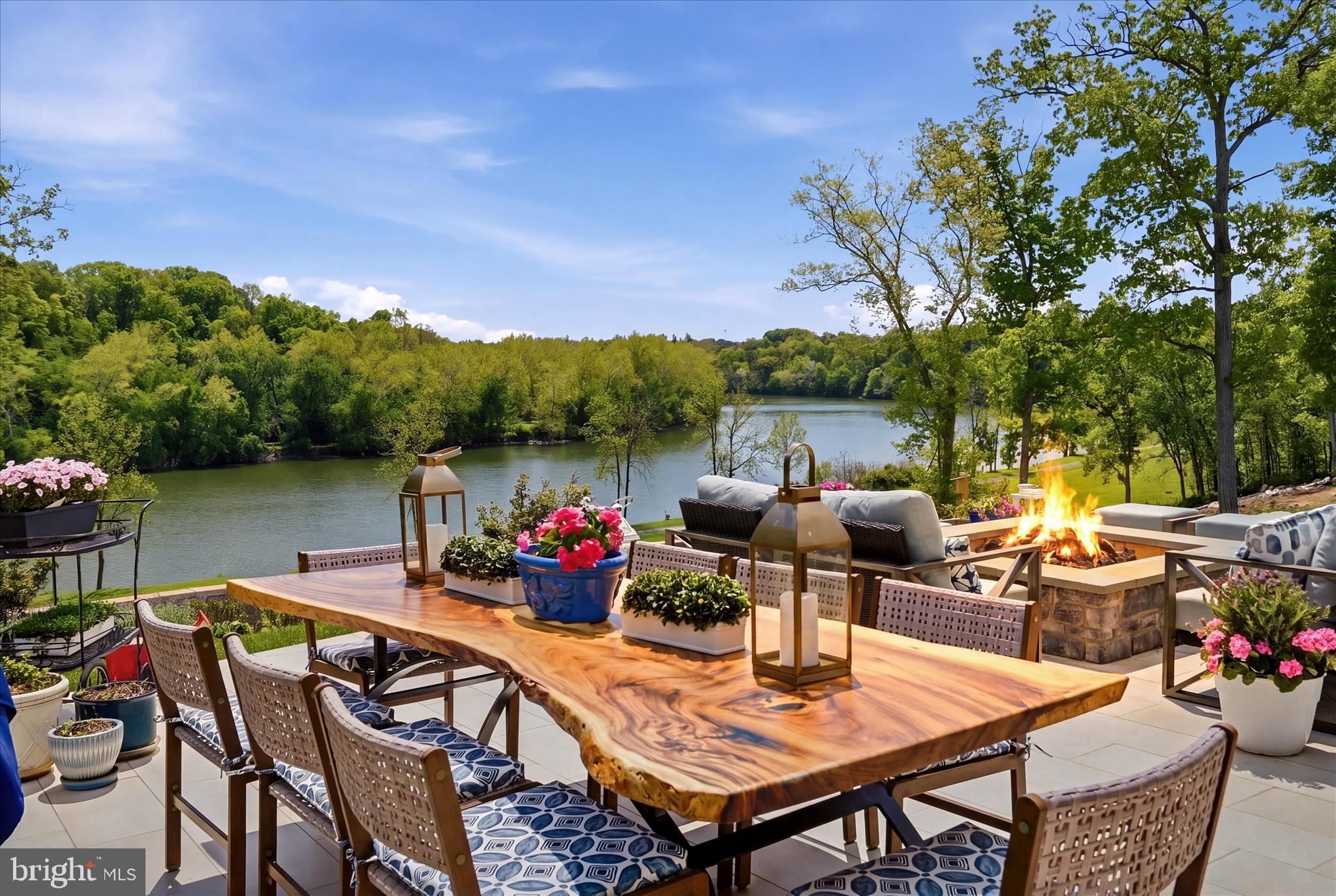 POTOMAC OVERLOOK ESTATES - Residential