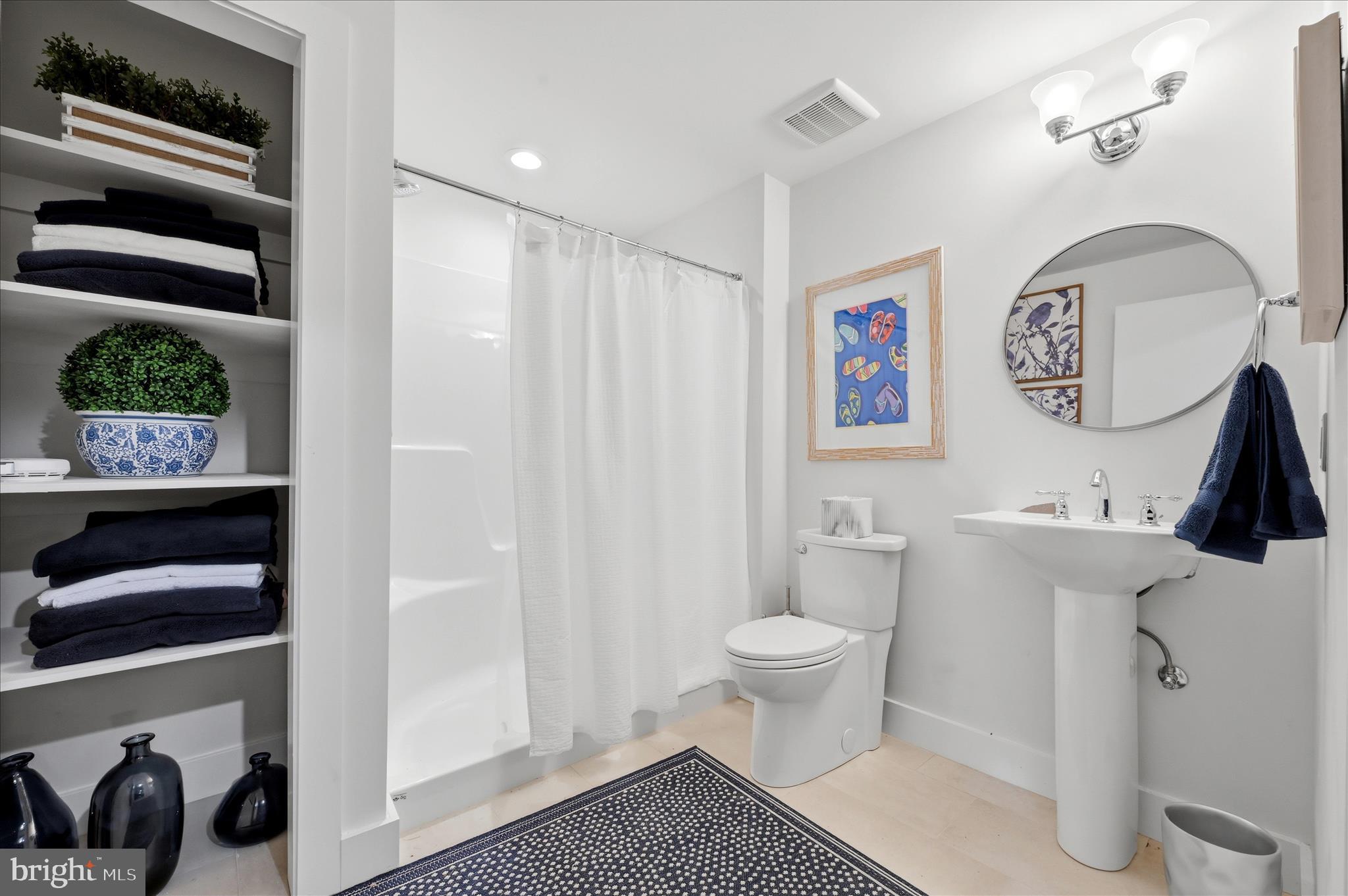 POTOMAC OVERLOOK ESTATES - Residential