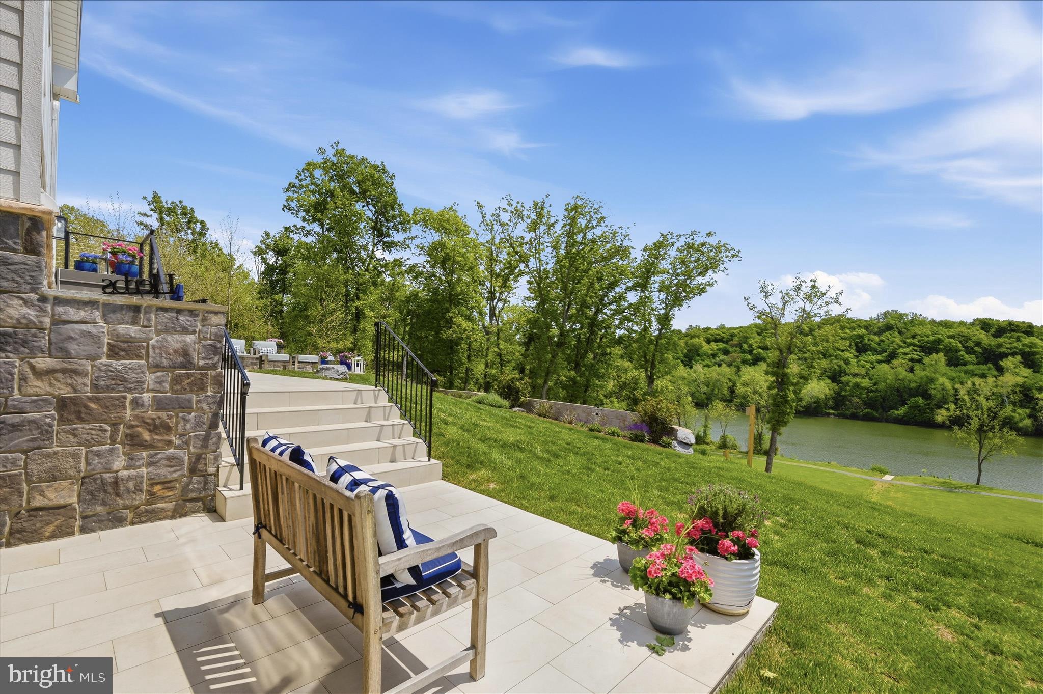 POTOMAC OVERLOOK ESTATES - Residential