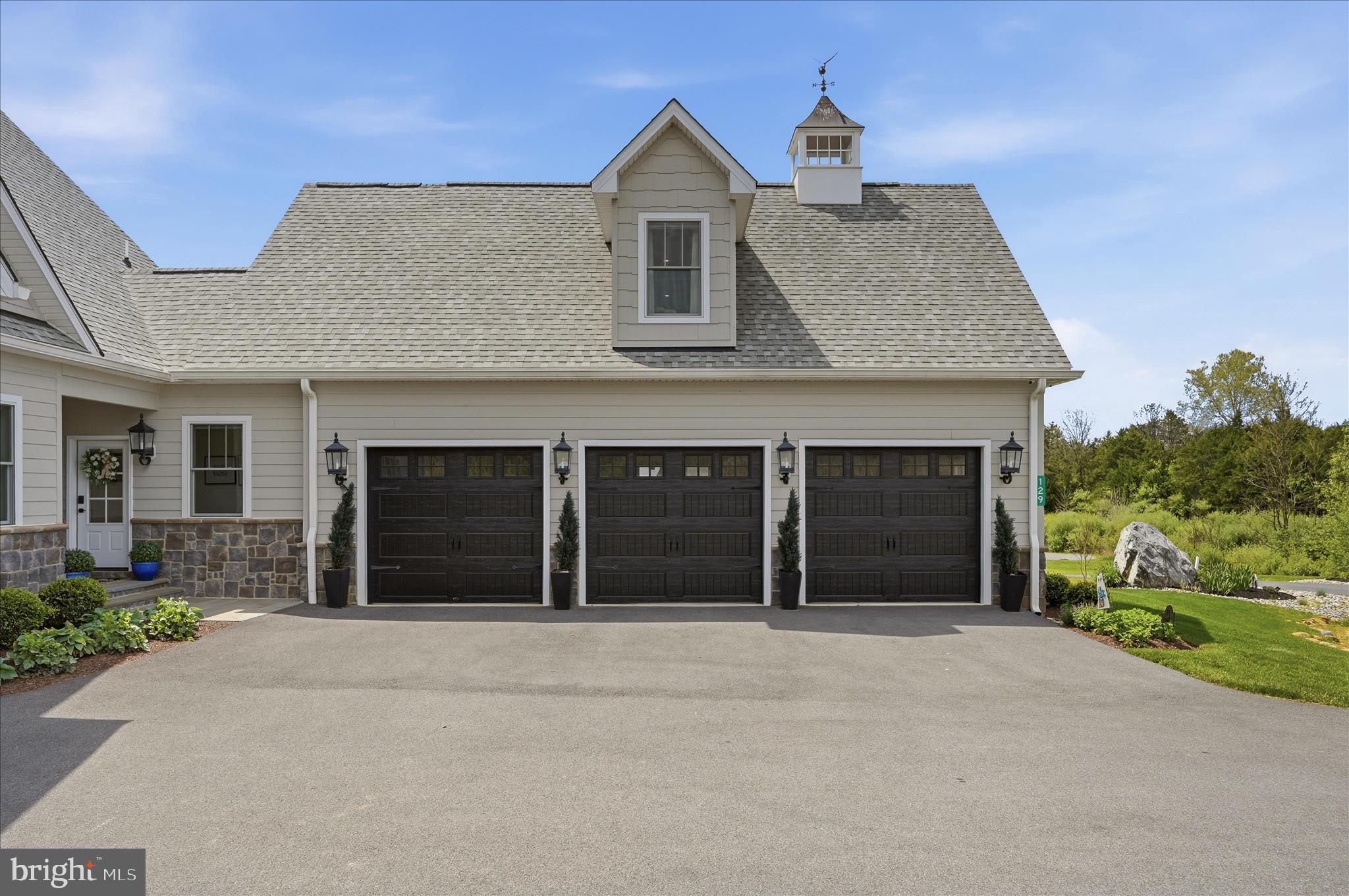 POTOMAC OVERLOOK ESTATES - Residential