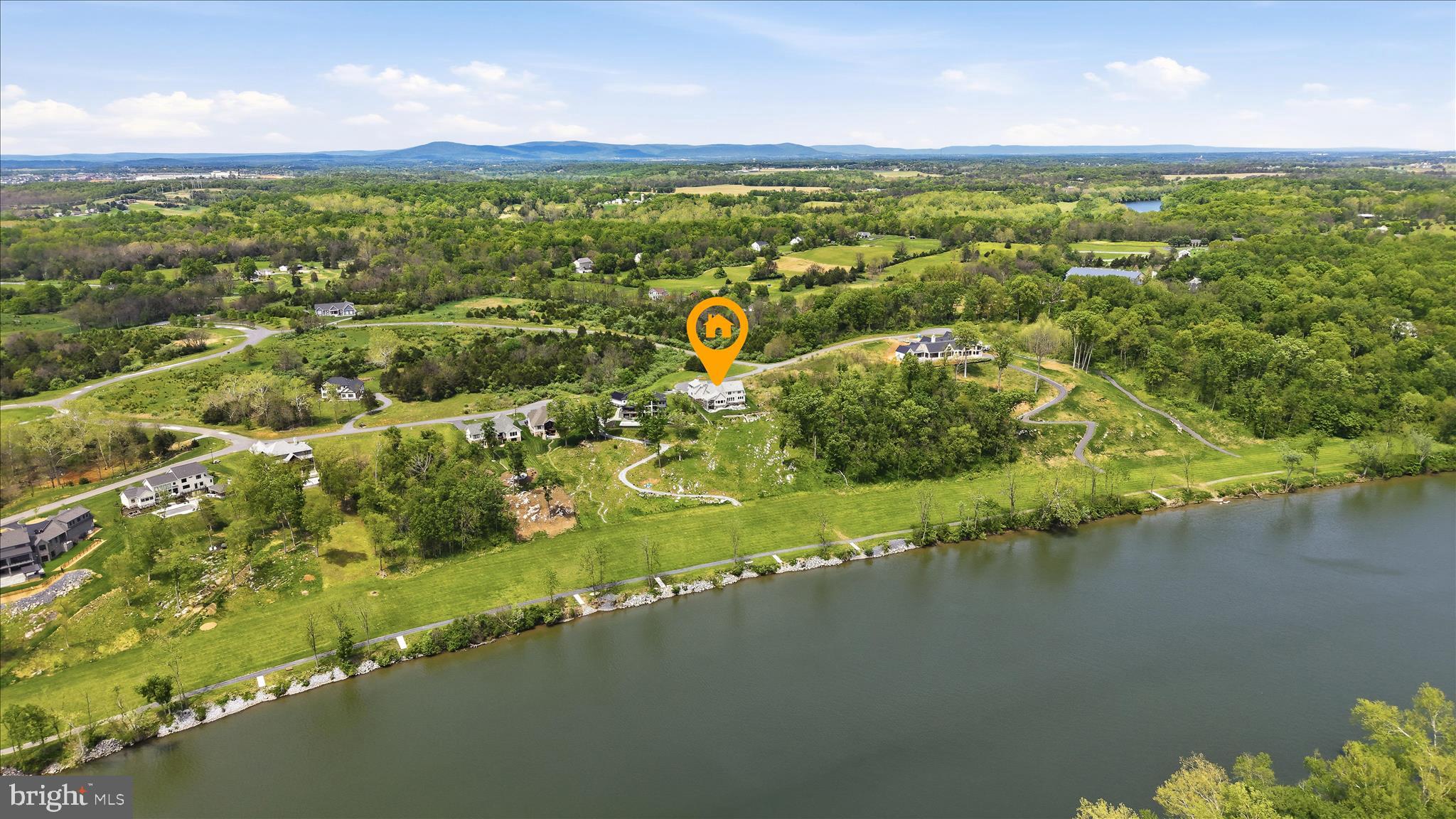 POTOMAC OVERLOOK ESTATES - Residential