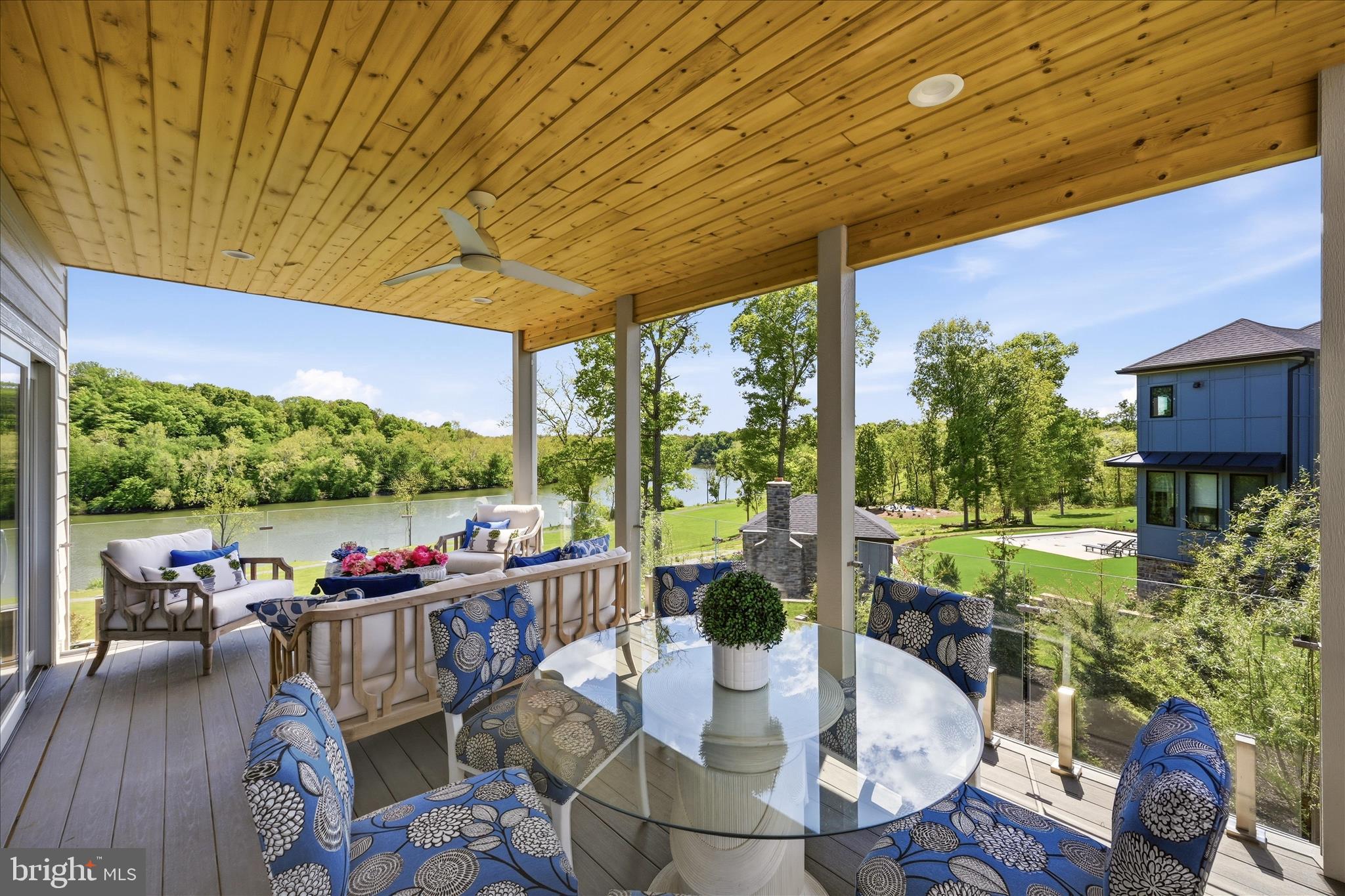 POTOMAC OVERLOOK ESTATES - Residential