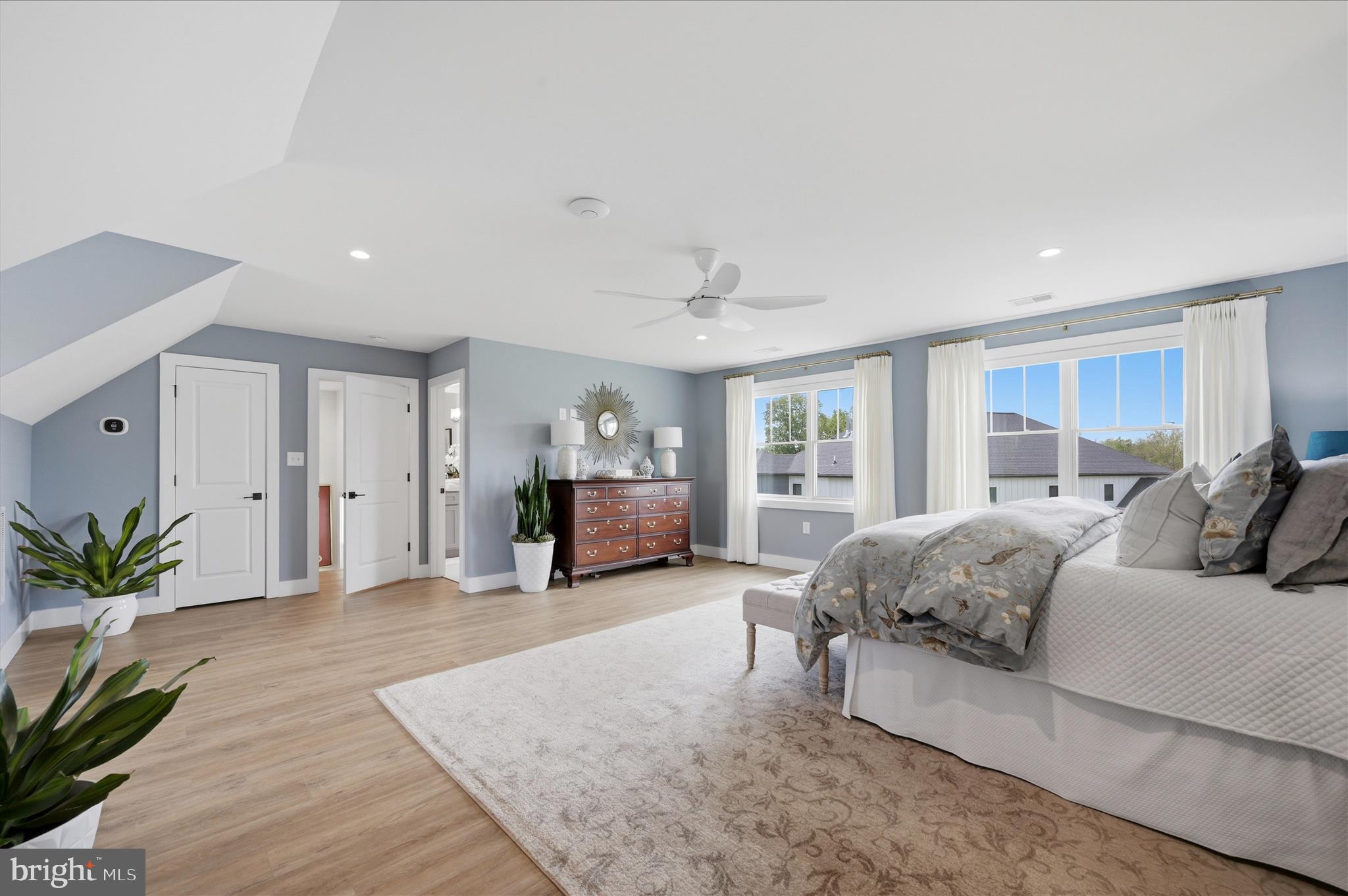 POTOMAC OVERLOOK ESTATES - Residential