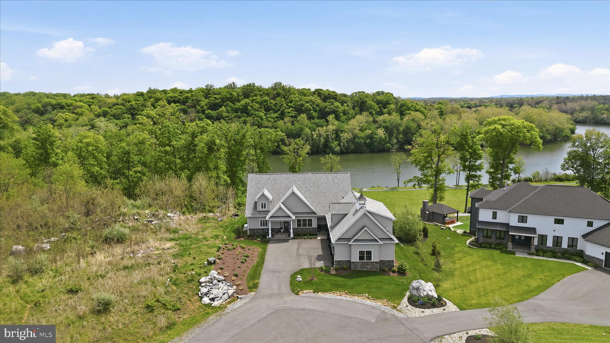 POTOMAC OVERLOOK ESTATES - Residential