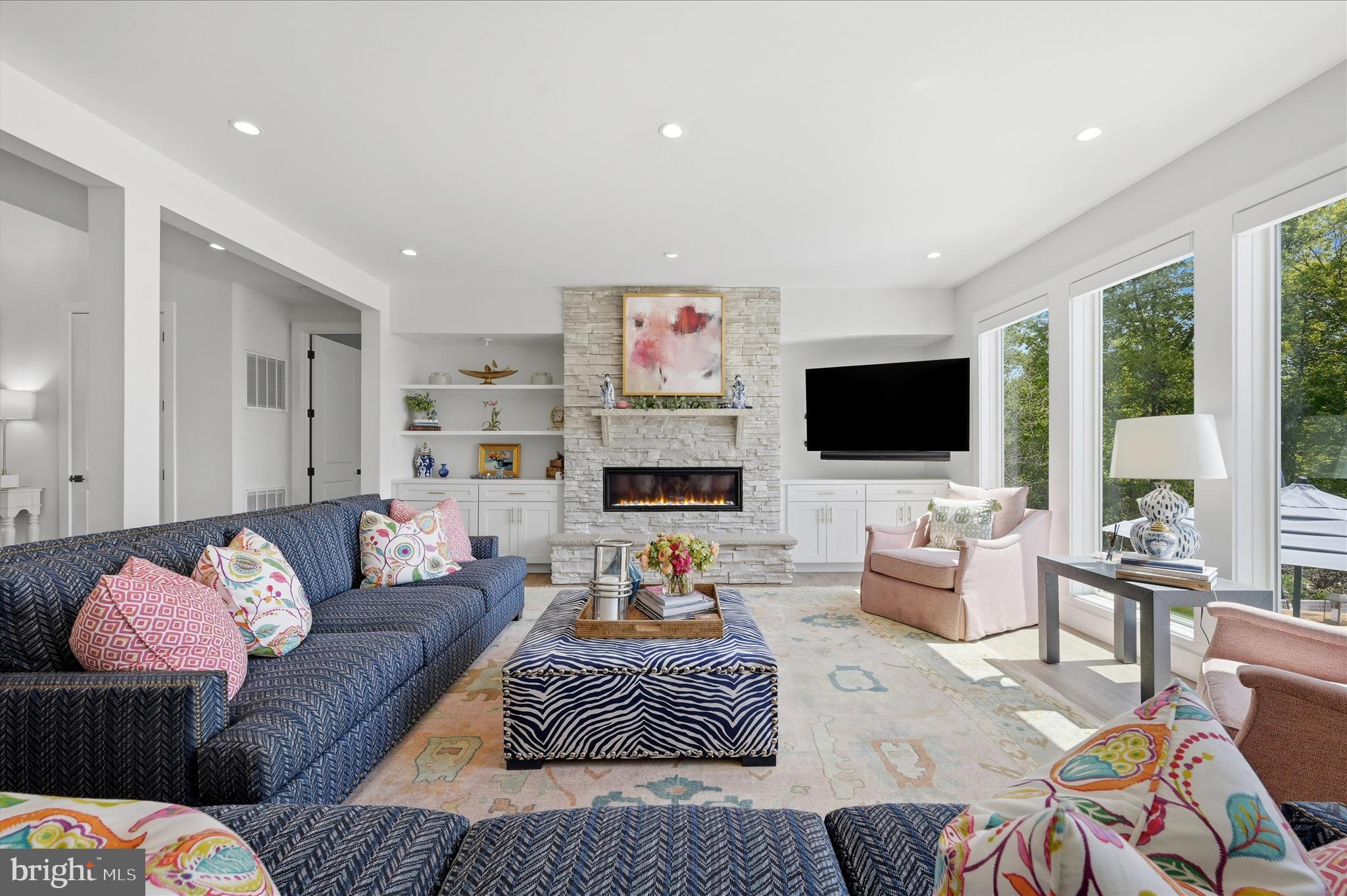 POTOMAC OVERLOOK ESTATES - Residential