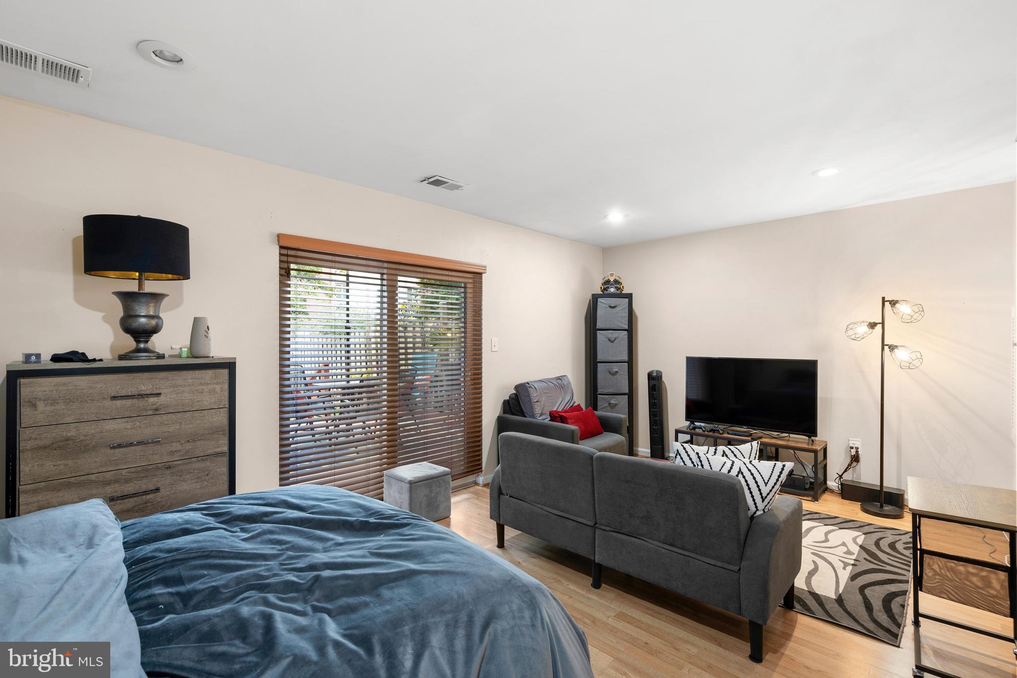 MERION STATION - Residential