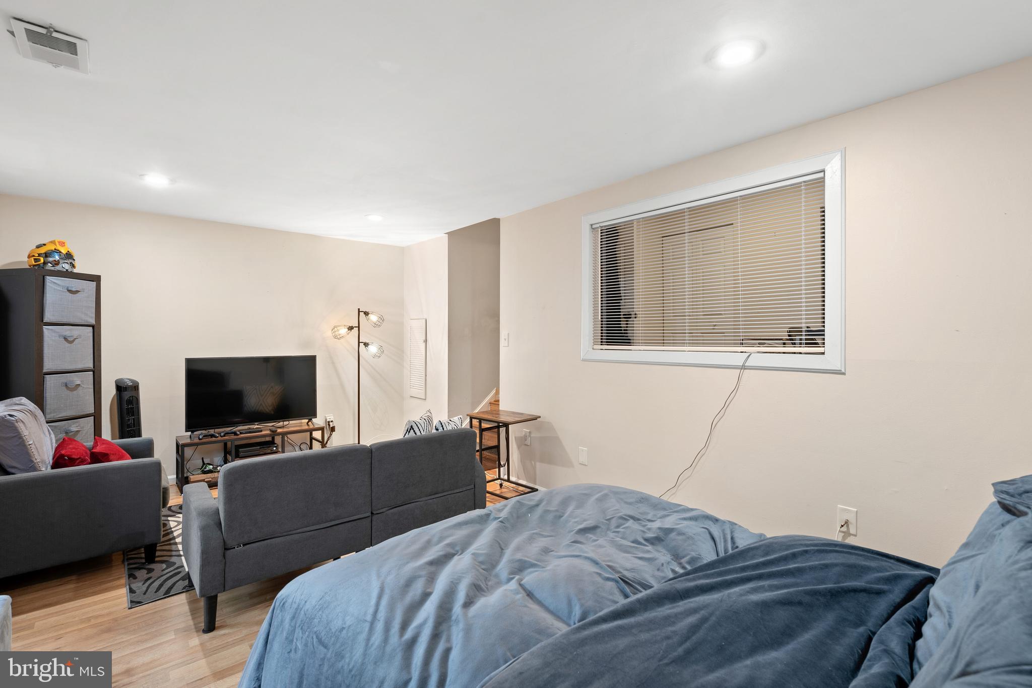 MERION STATION - Residential