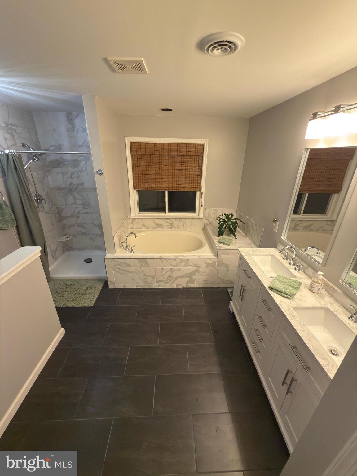 WHITAKER WOODS - Residential