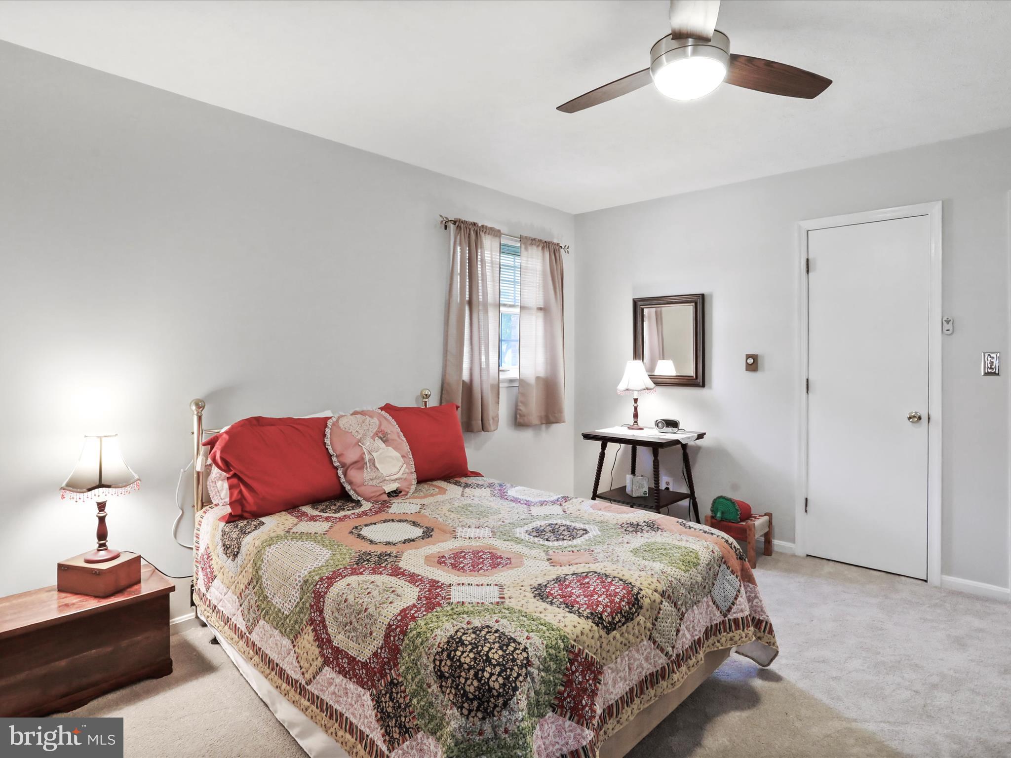 WAKELAND MANOR - Residential