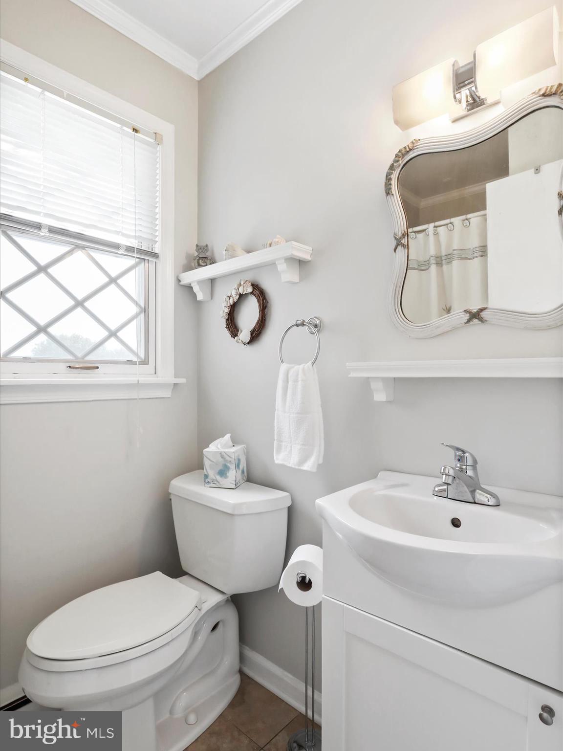 WAKELAND MANOR - Residential