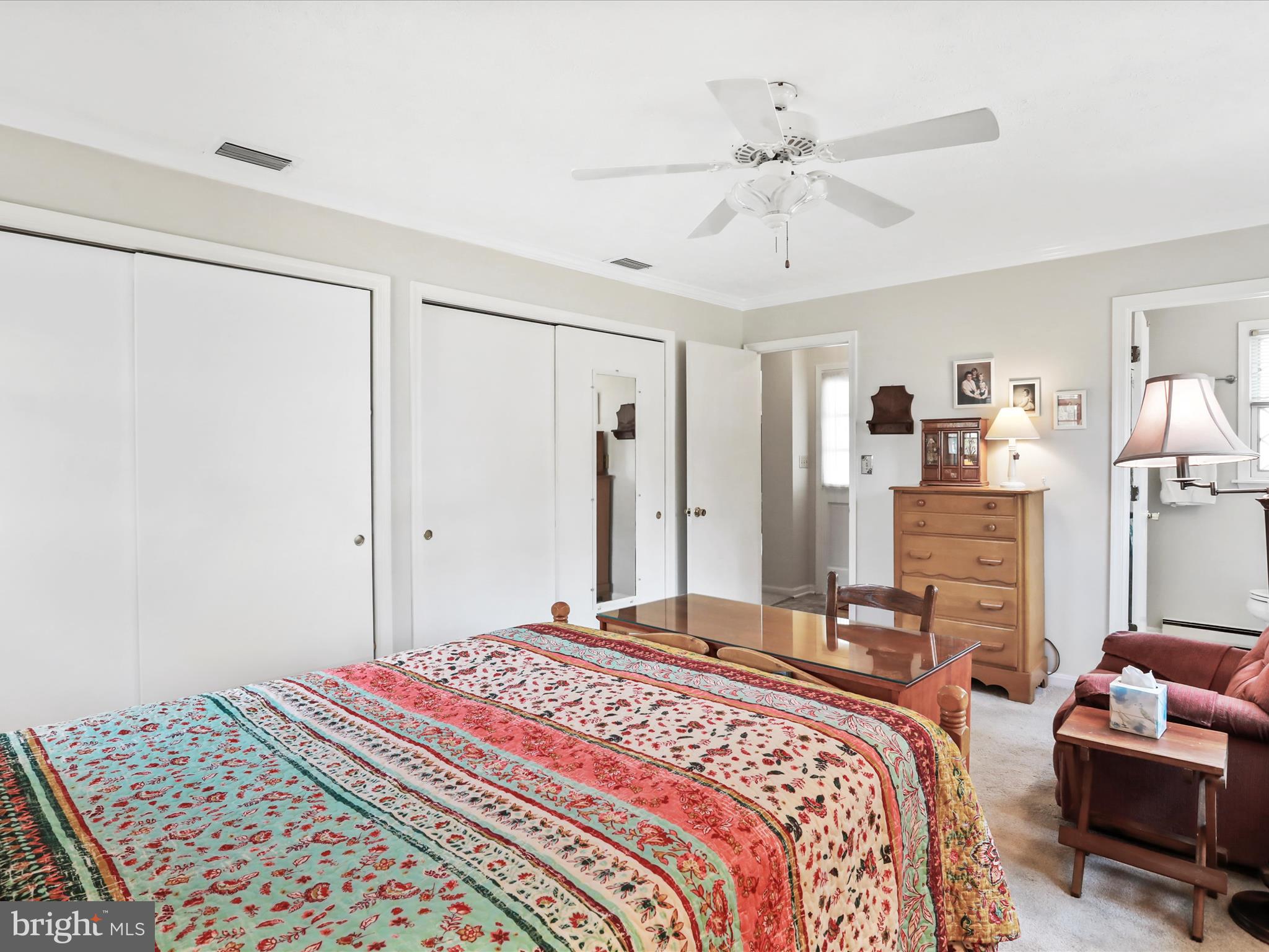 WAKELAND MANOR - Residential