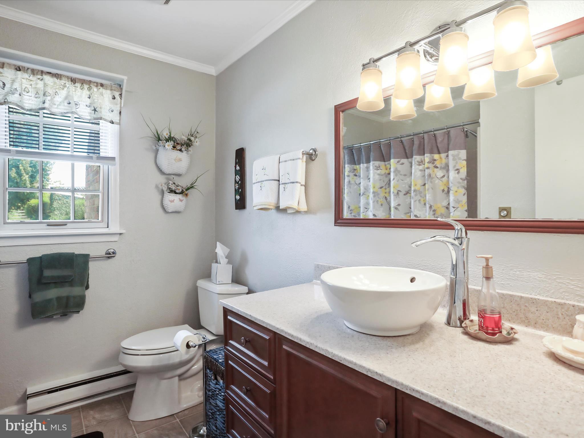 WAKELAND MANOR - Residential