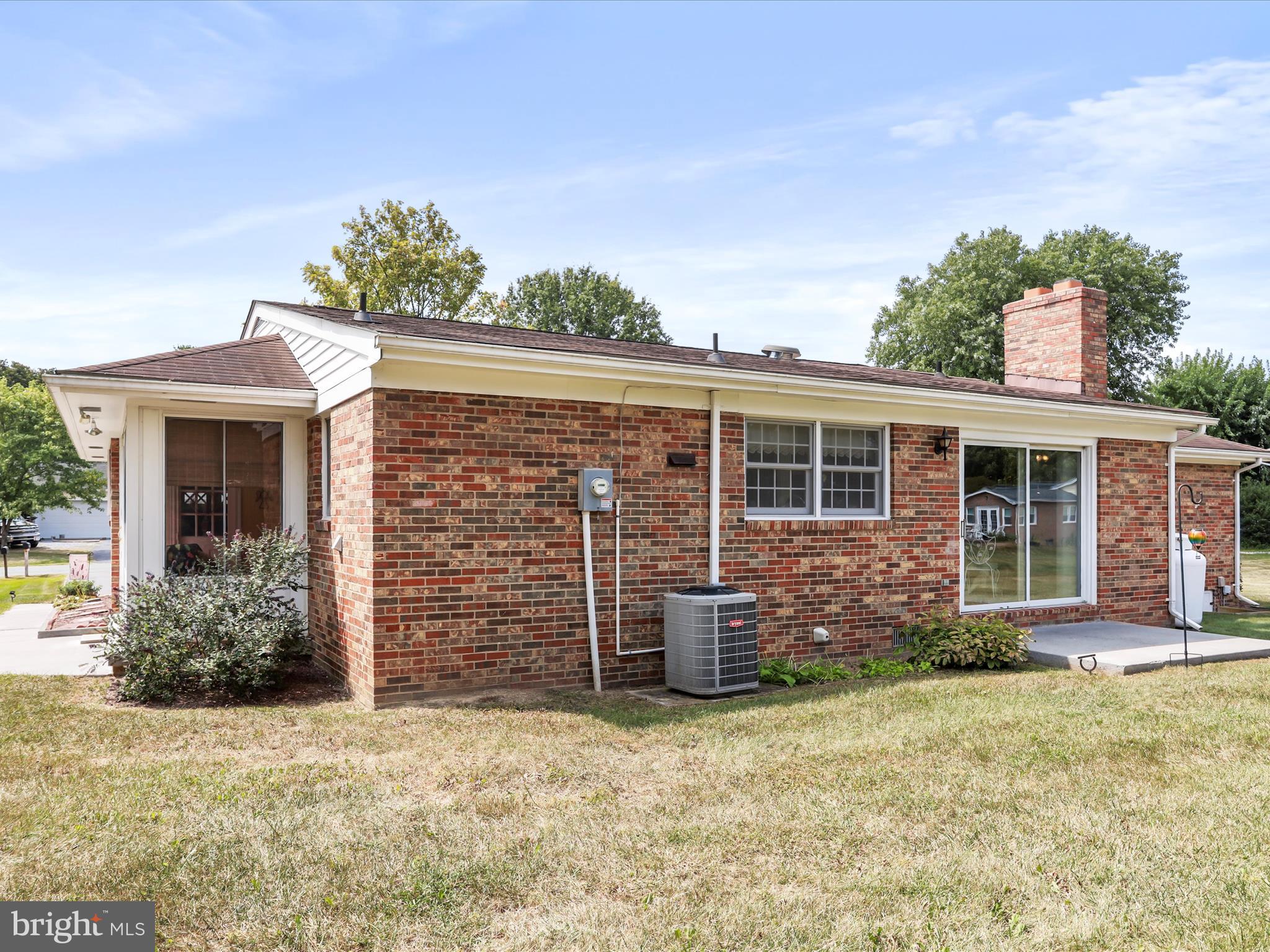 WAKELAND MANOR - Residential