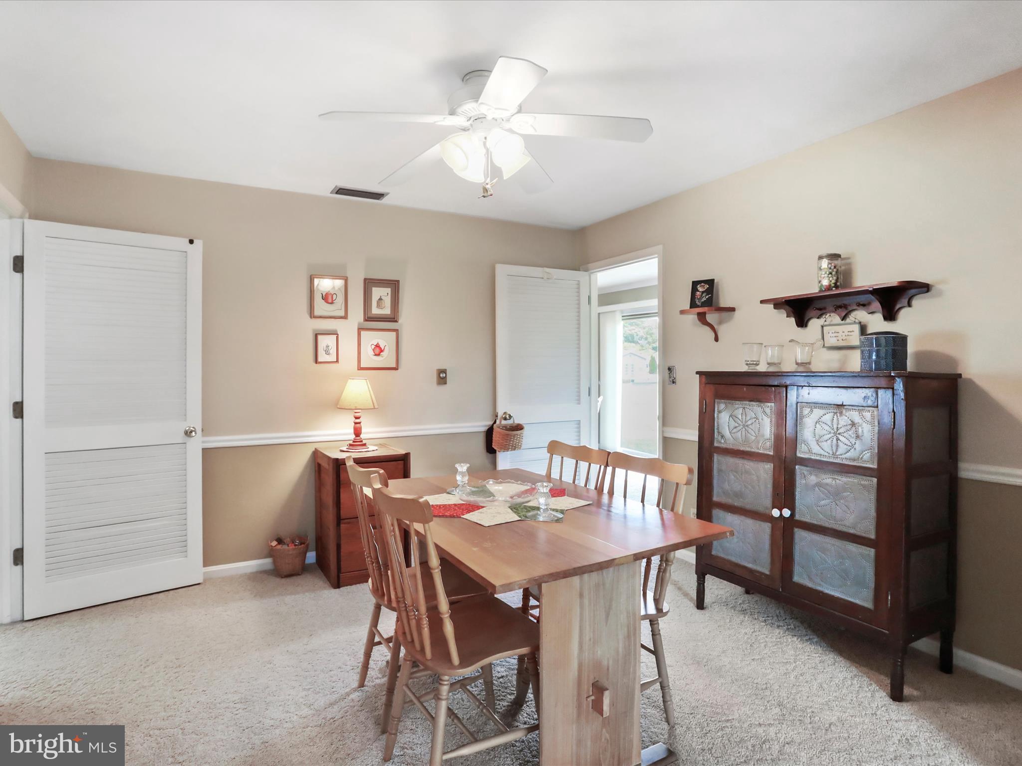 WAKELAND MANOR - Residential