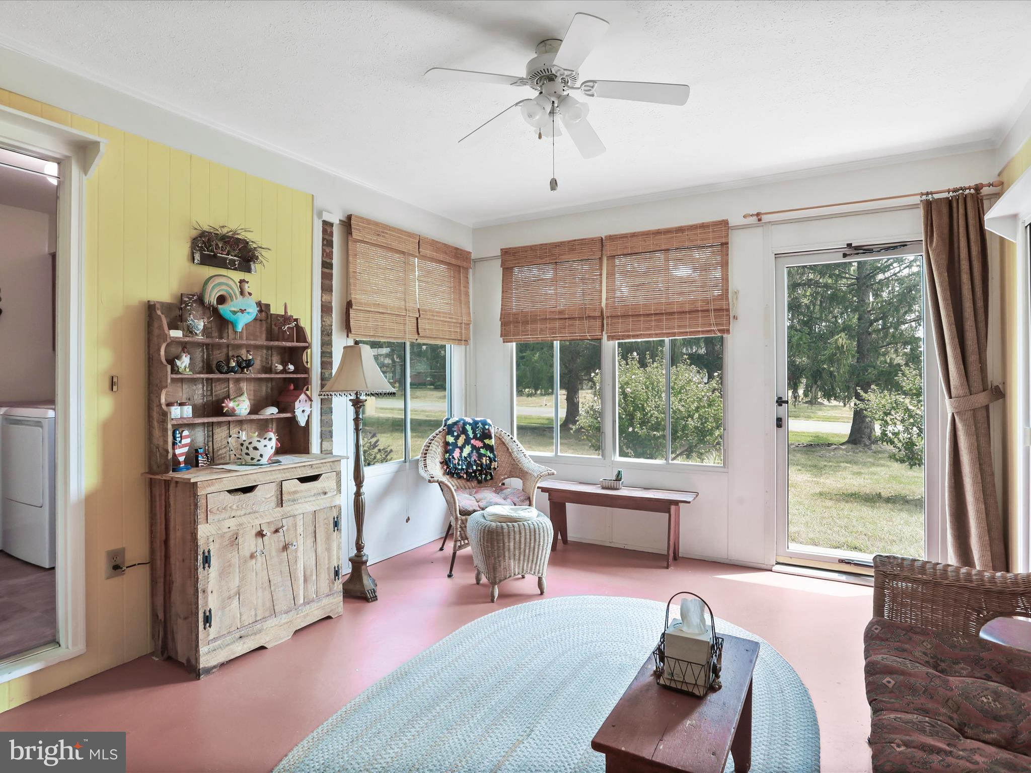 WAKELAND MANOR - Residential