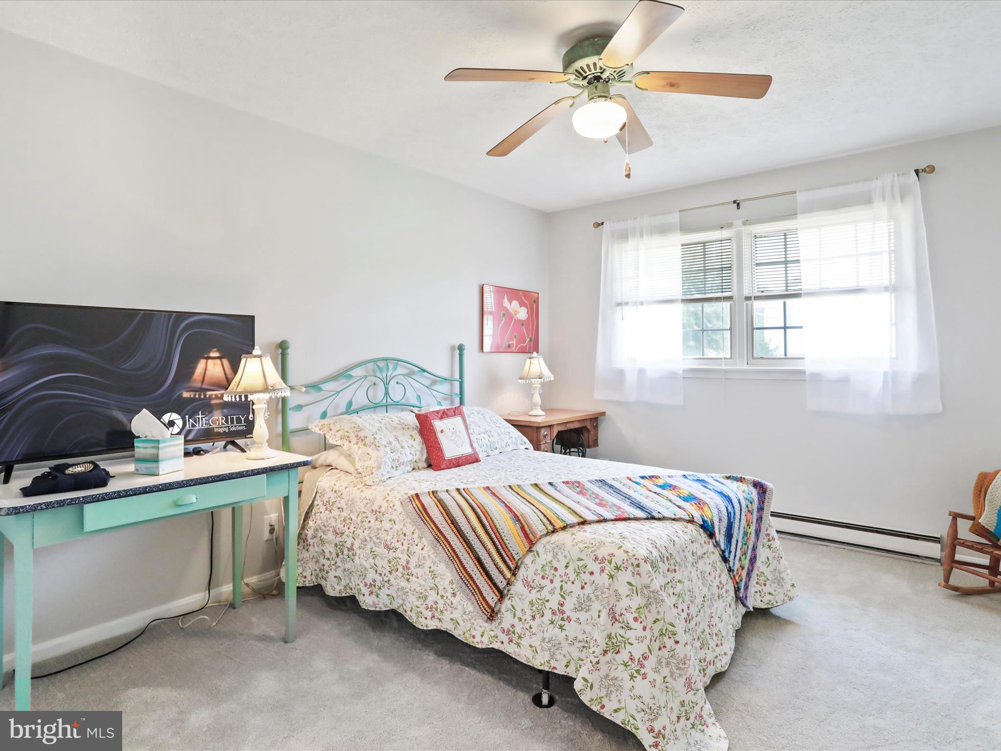 WAKELAND MANOR - Residential