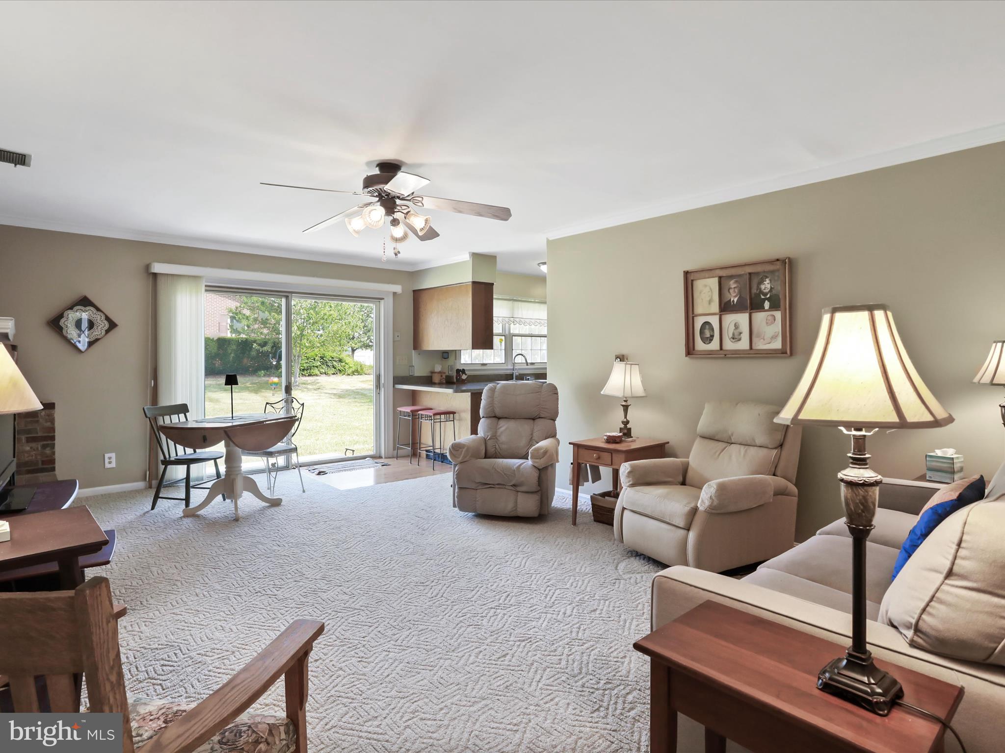 WAKELAND MANOR - Residential