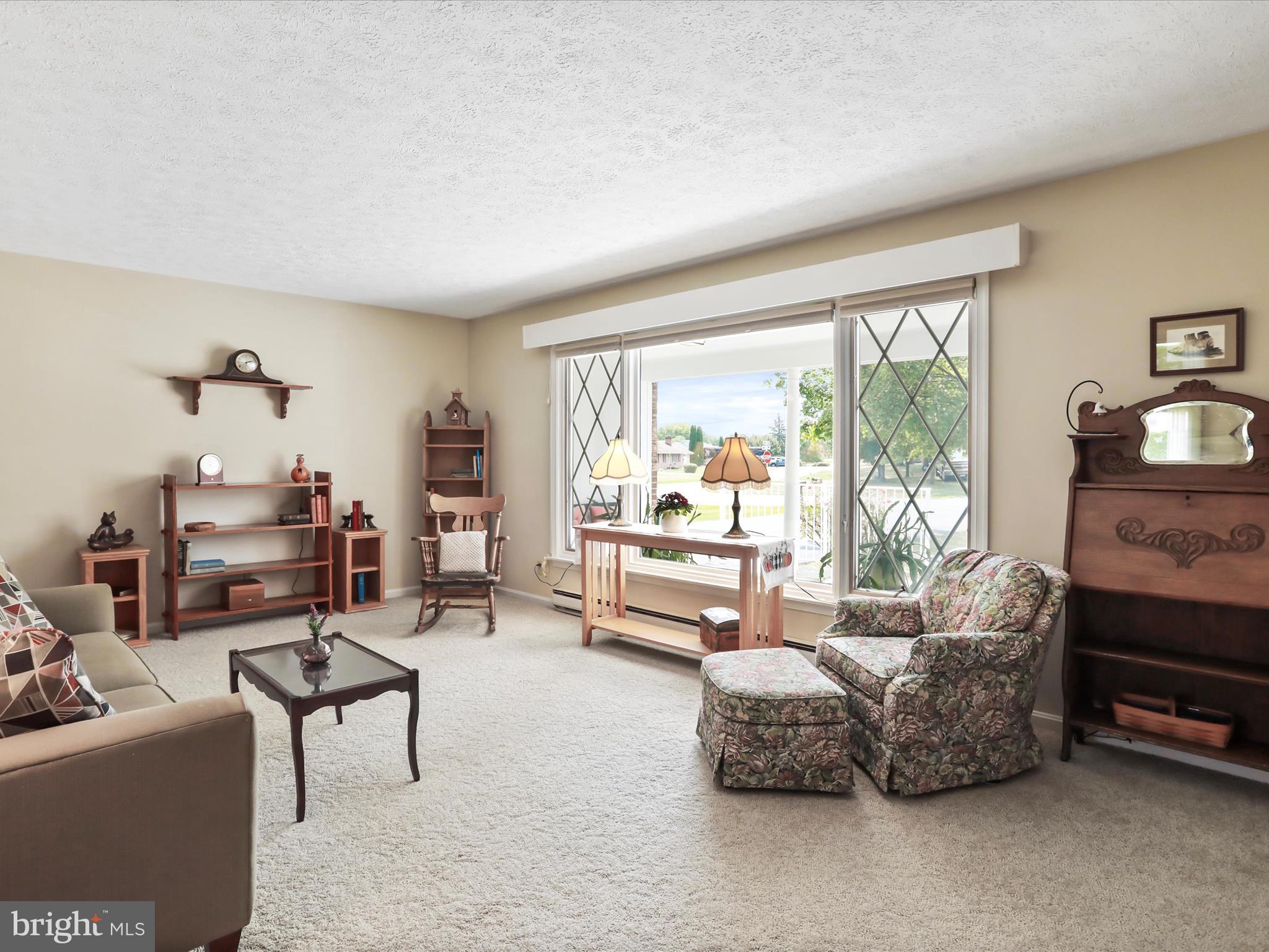 WAKELAND MANOR - Residential