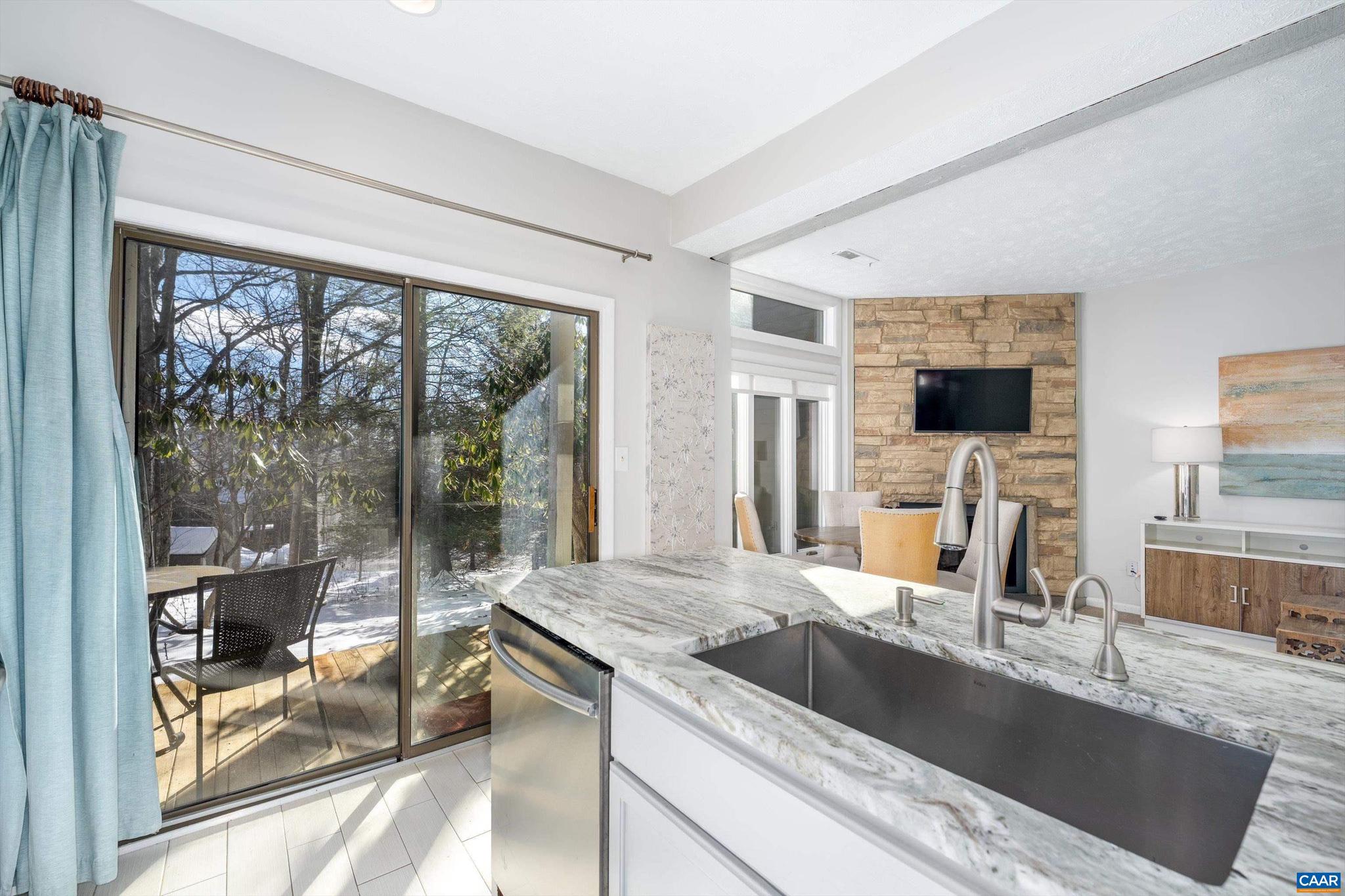 WINTERGREEN RESORT - Residential