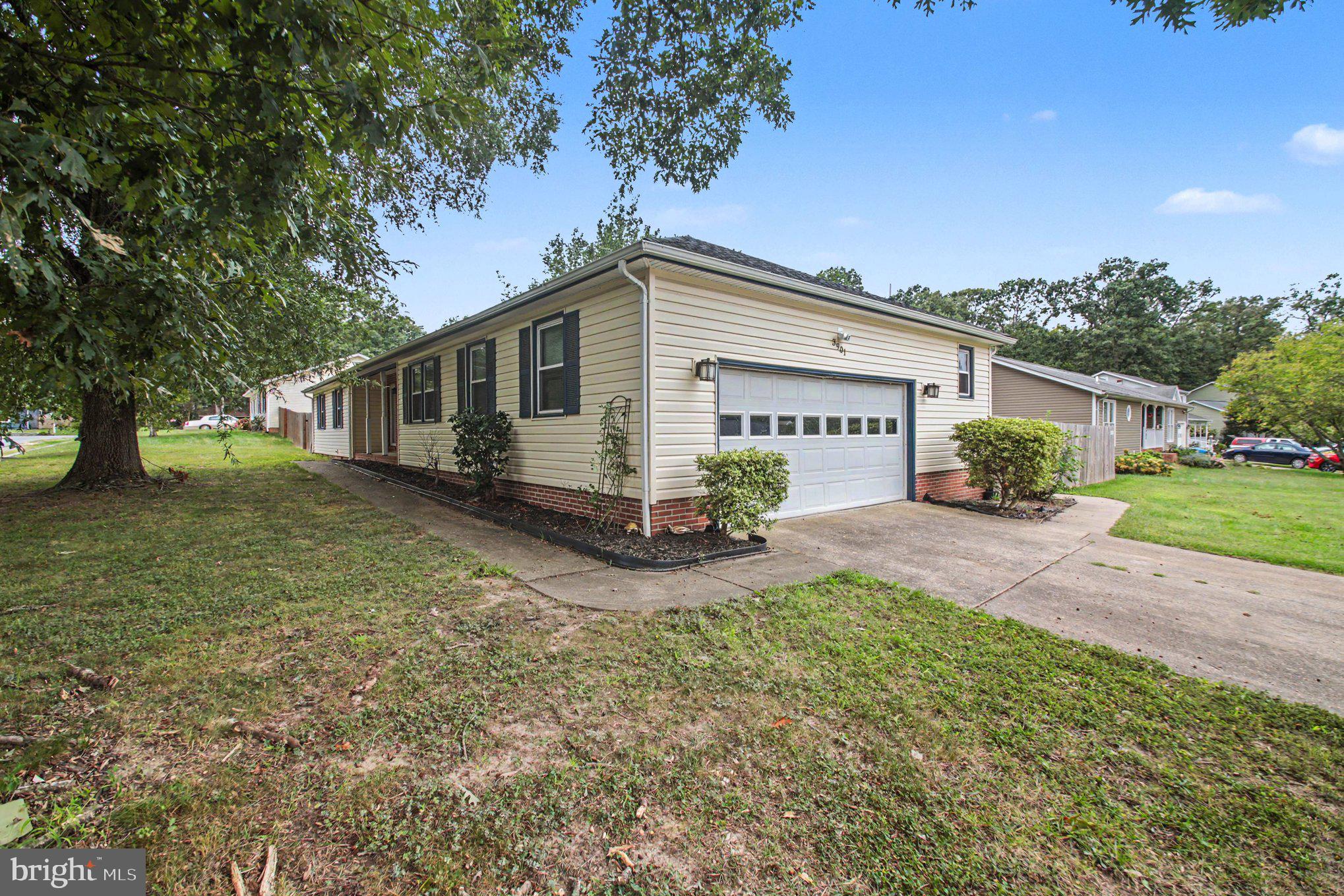 3901 COPPERLEAF ROAD