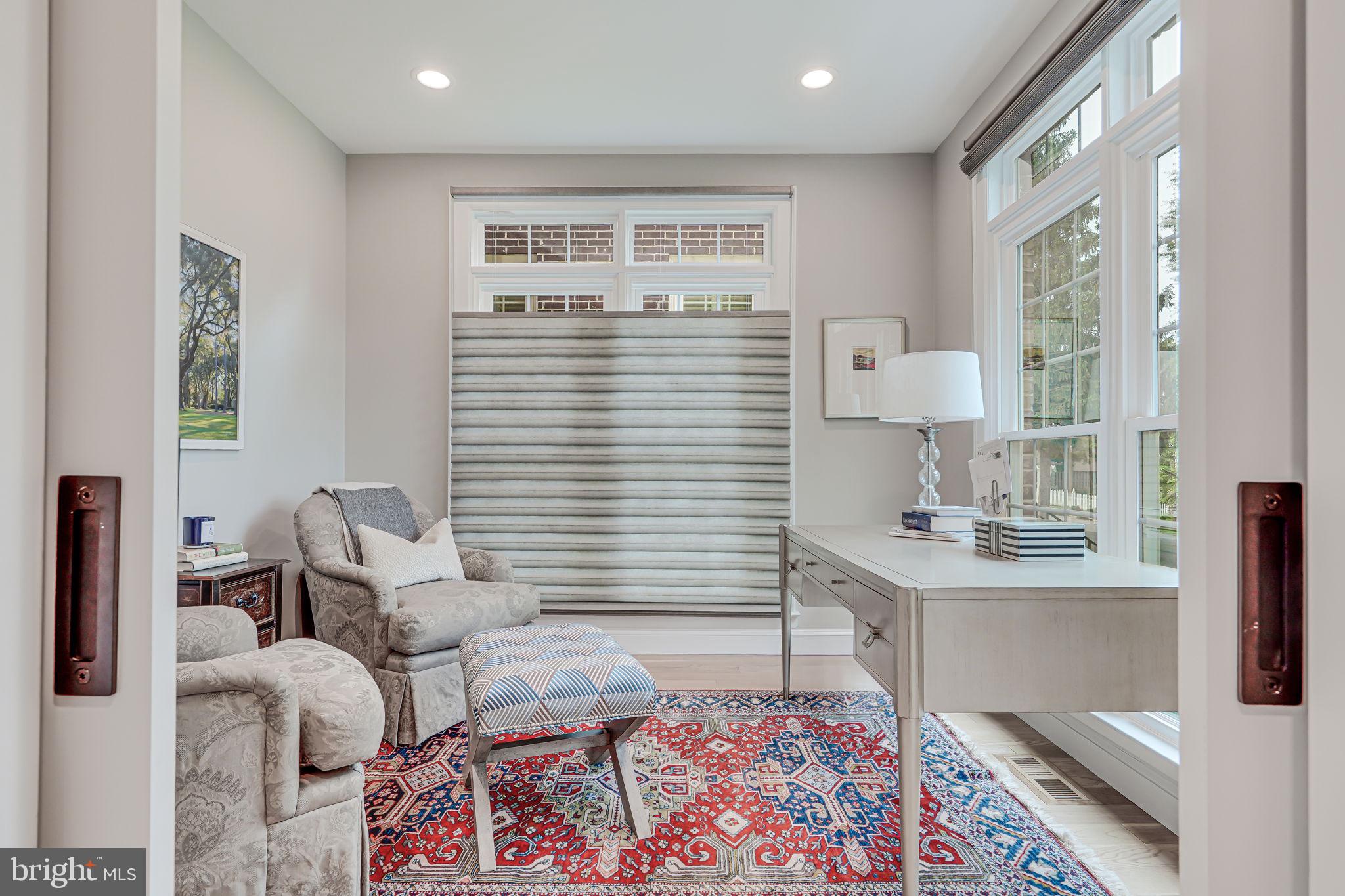 MCLEAN VILLAGE - Residential