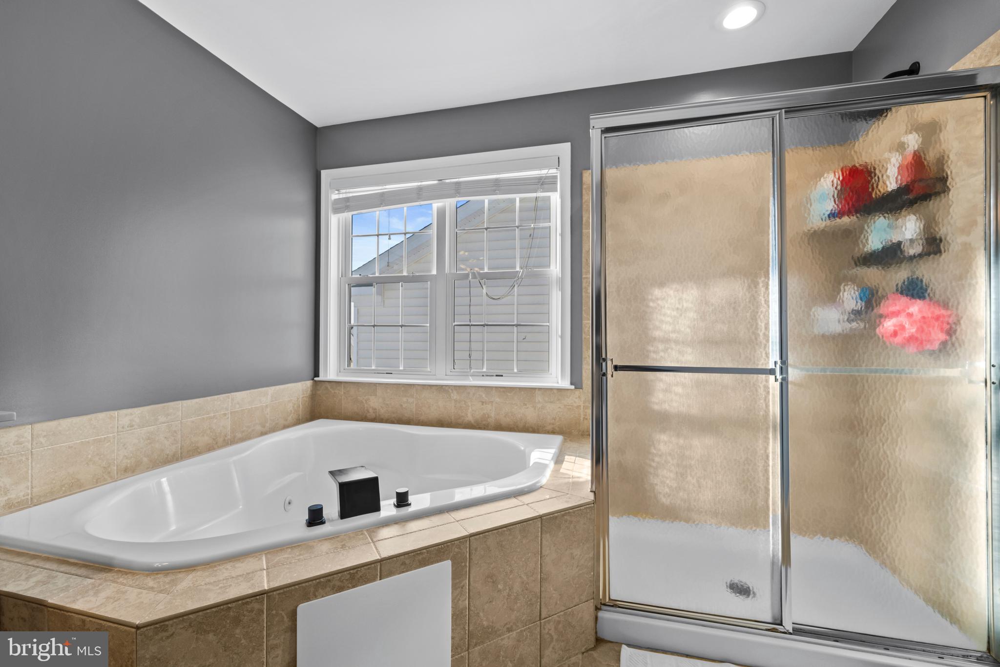 DOMINION VALLEY COUNTRY CLUB - Residential