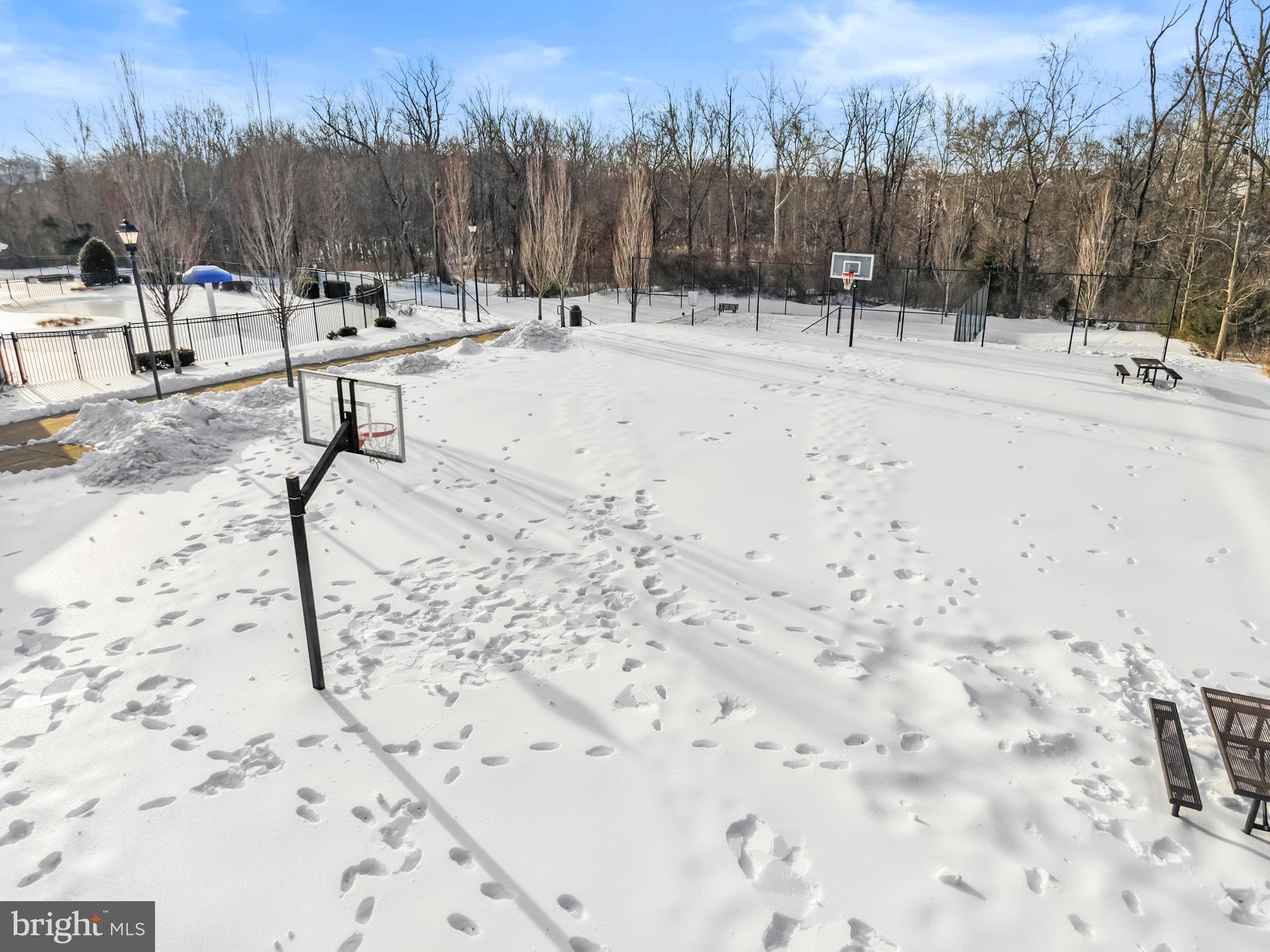 DOMINION VALLEY COUNTRY CLUB - Residential