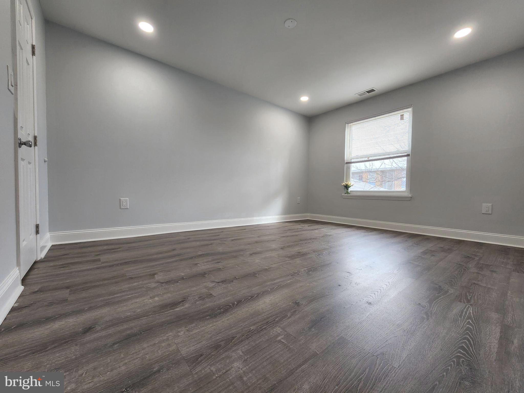 SUITLAND - Residential