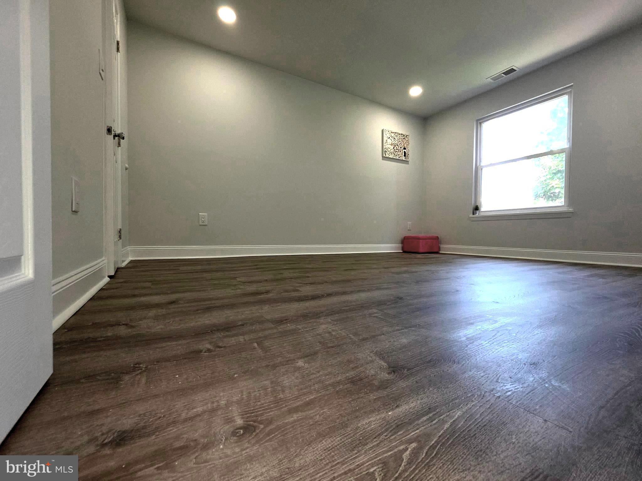 SUITLAND - Residential