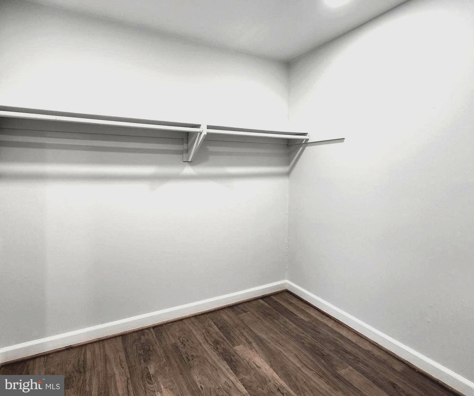 SUITLAND - Residential