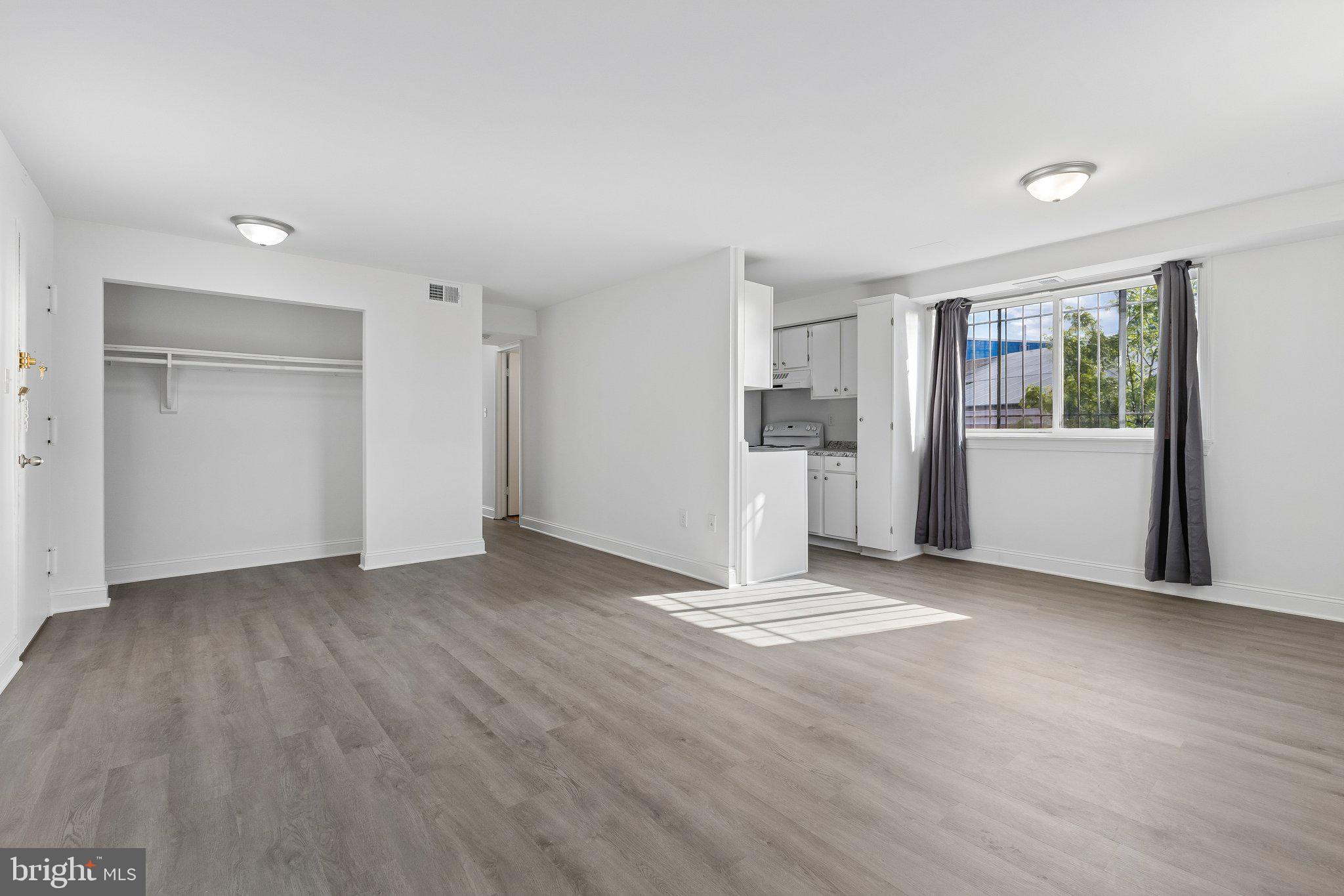 CONGRESS HEIGHTS - Residential